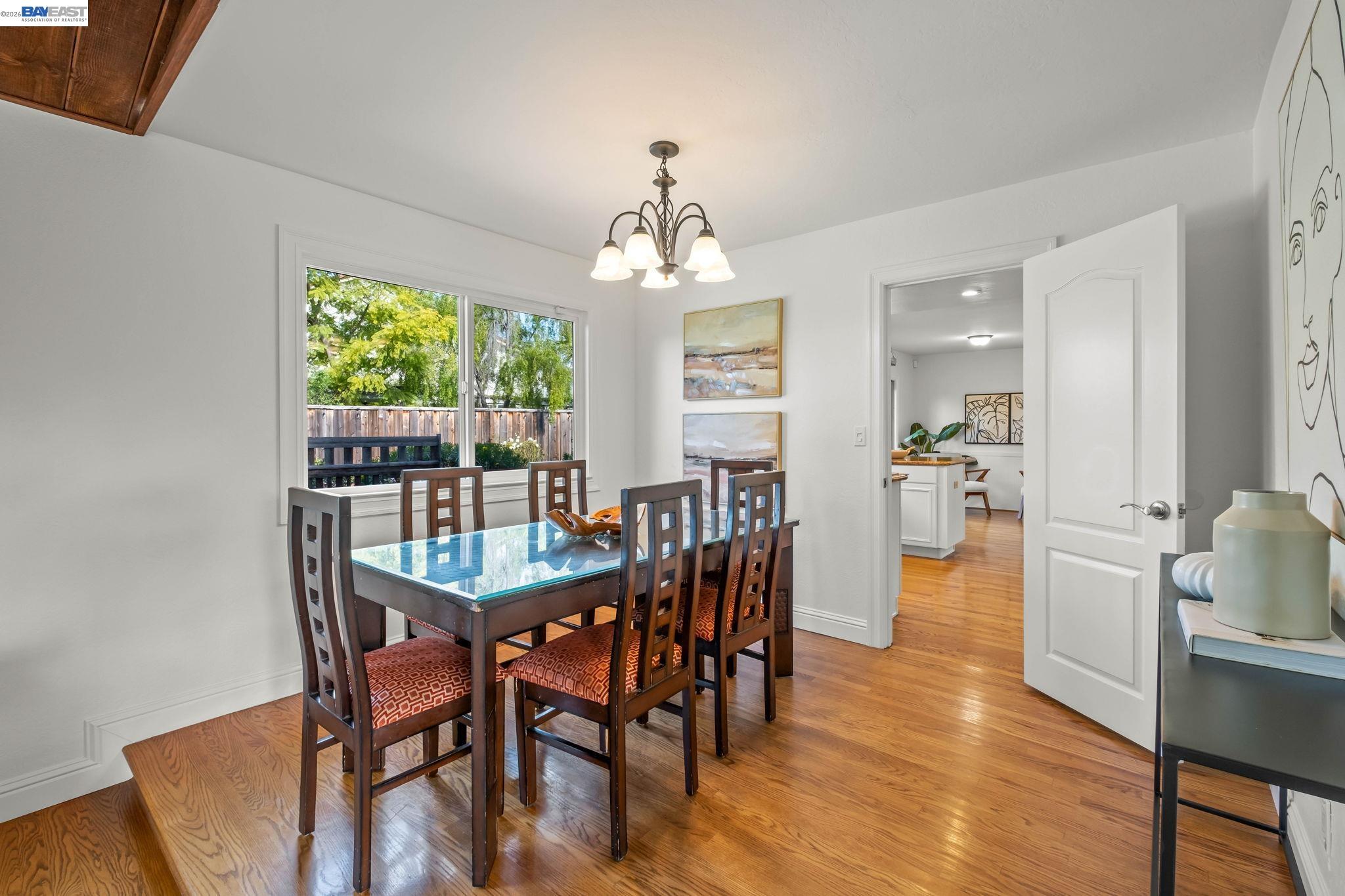 Detail Gallery Image 8 of 35 For 48611 Tonopah Ct, Fremont,  CA 94539 - 4 Beds | 2/1 Baths