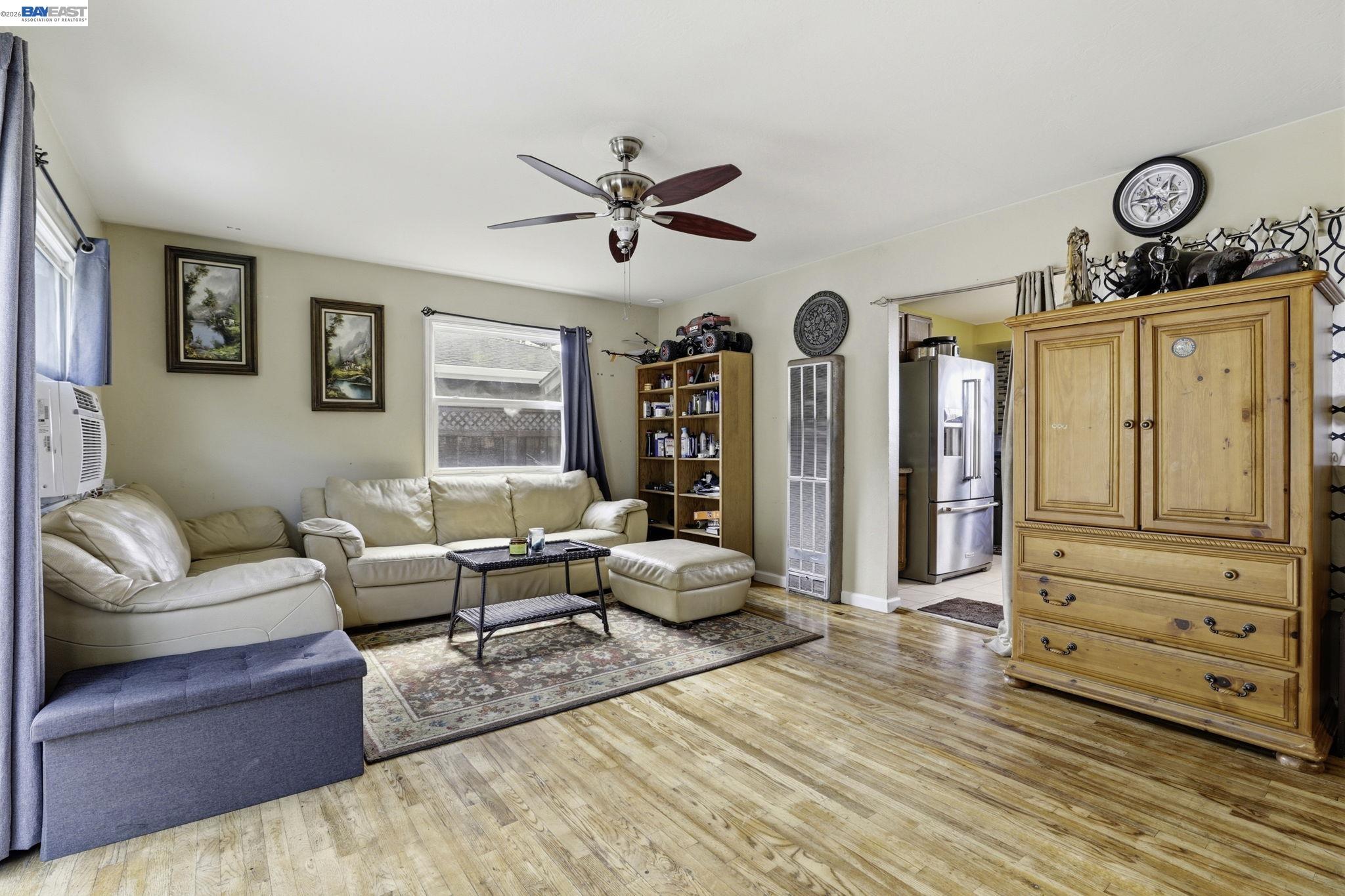 Detail Gallery Image 3 of 29 For 38380 Canyon Heights Dr, Fremont,  CA 94536 - 3 Beds | 1/1 Baths