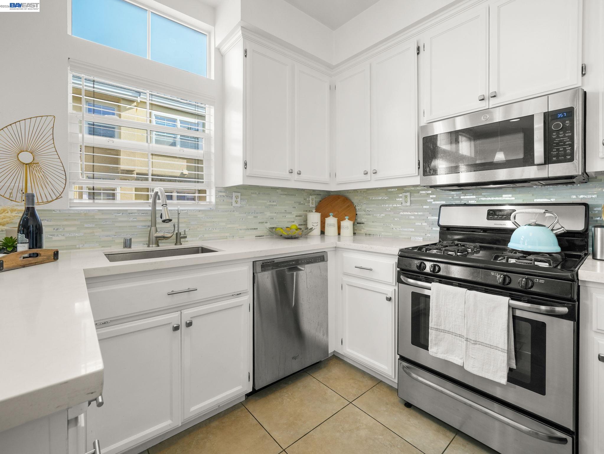 Photo #10: 41126068 Listing: Photo #10