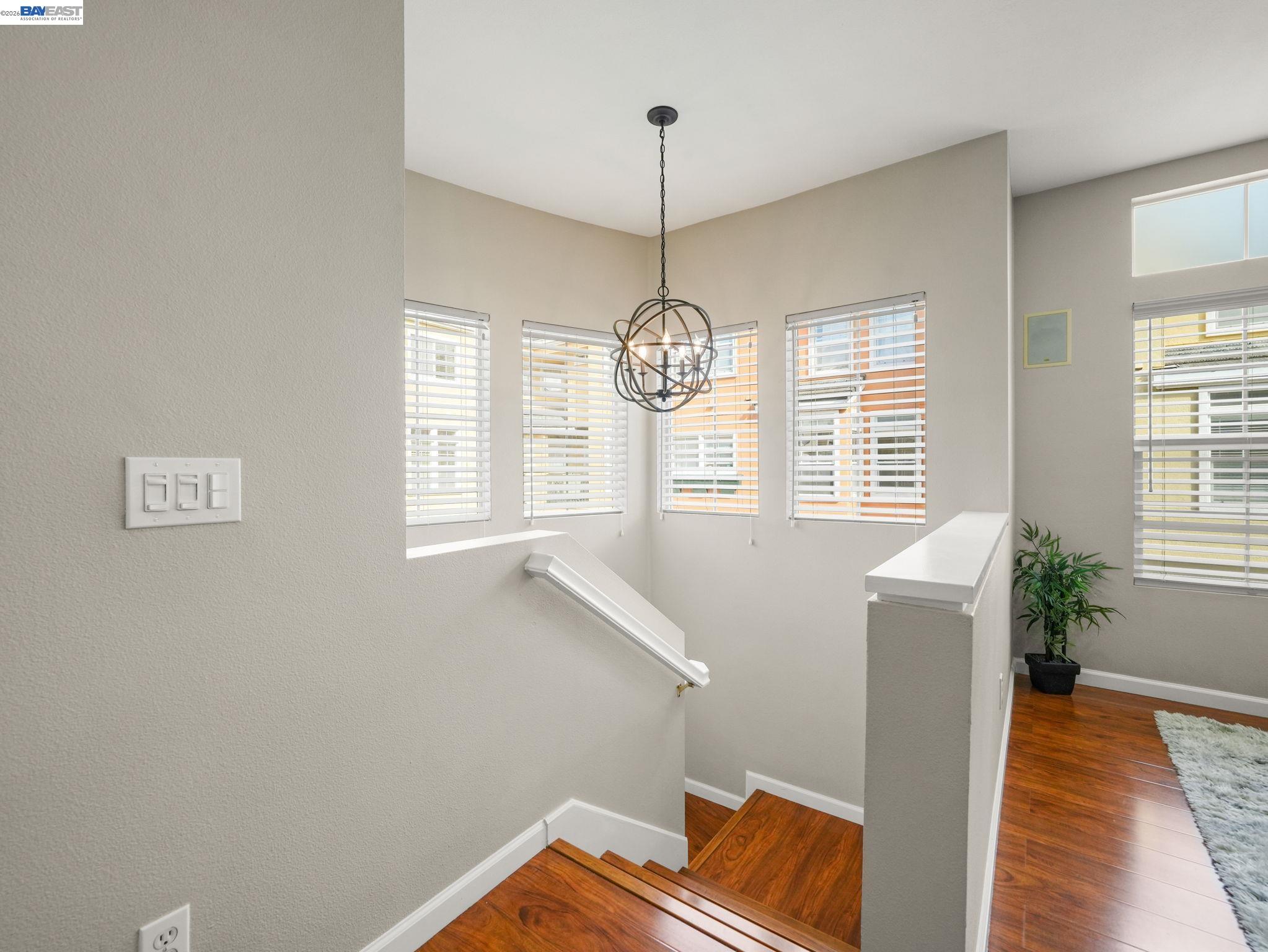 Photo #4: 41126068 Listing: Photo #4