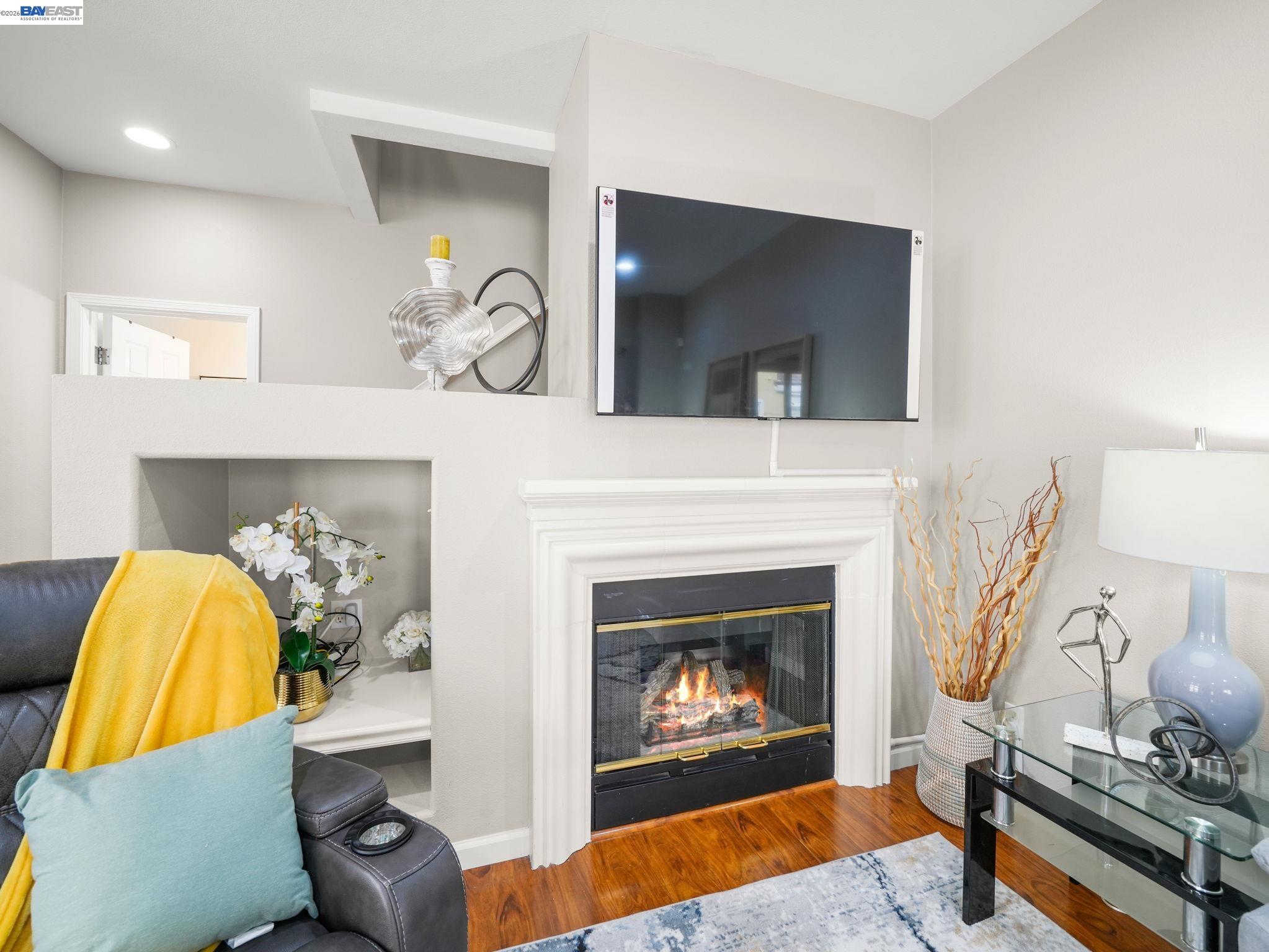 Photo #5: 41126068 Listing: Photo #5