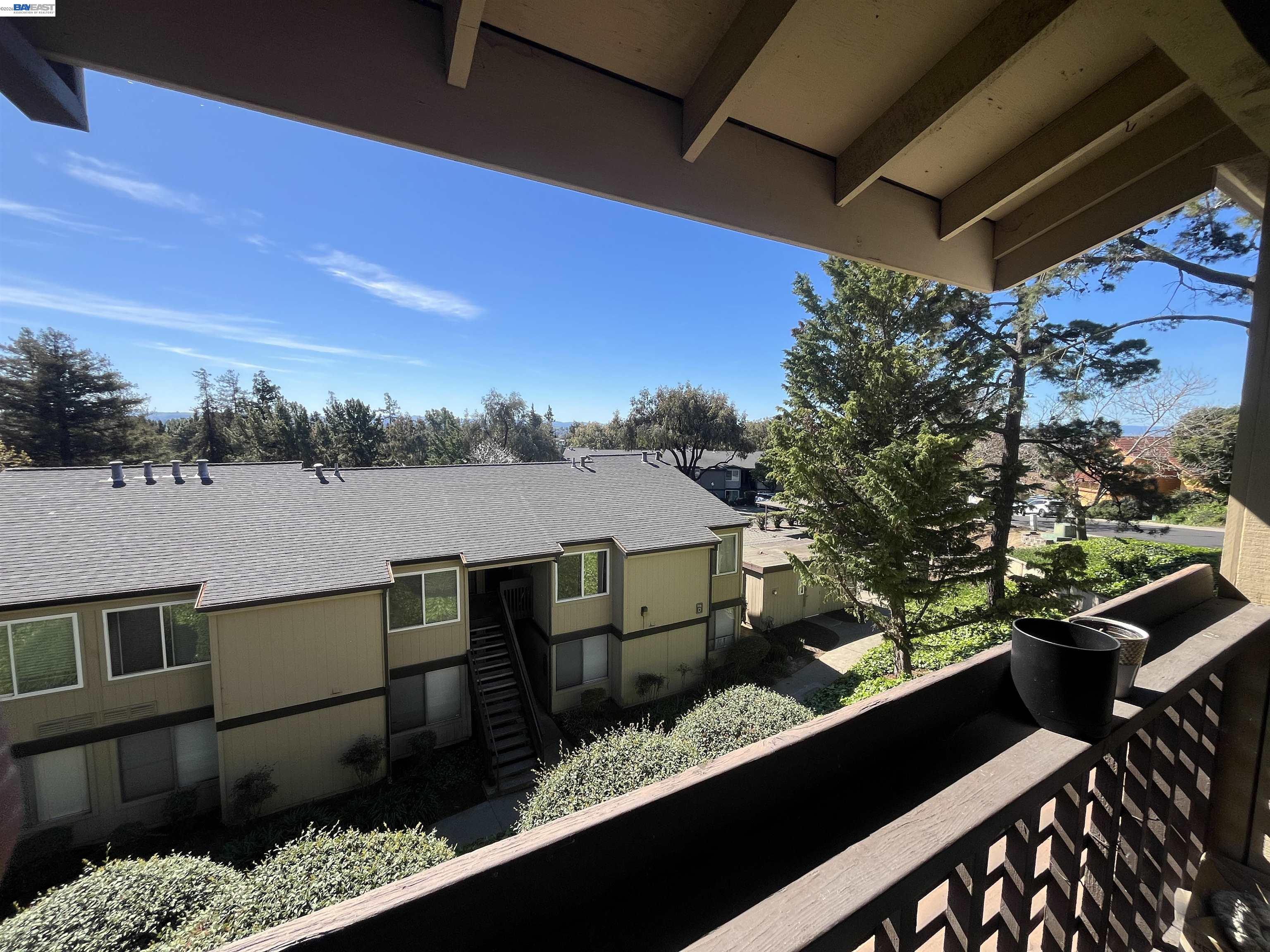 Detail Gallery Image 20 of 22 For 355 Parkview Ter a-8,  Vallejo,  CA 94589 - 3 Beds | 2 Baths