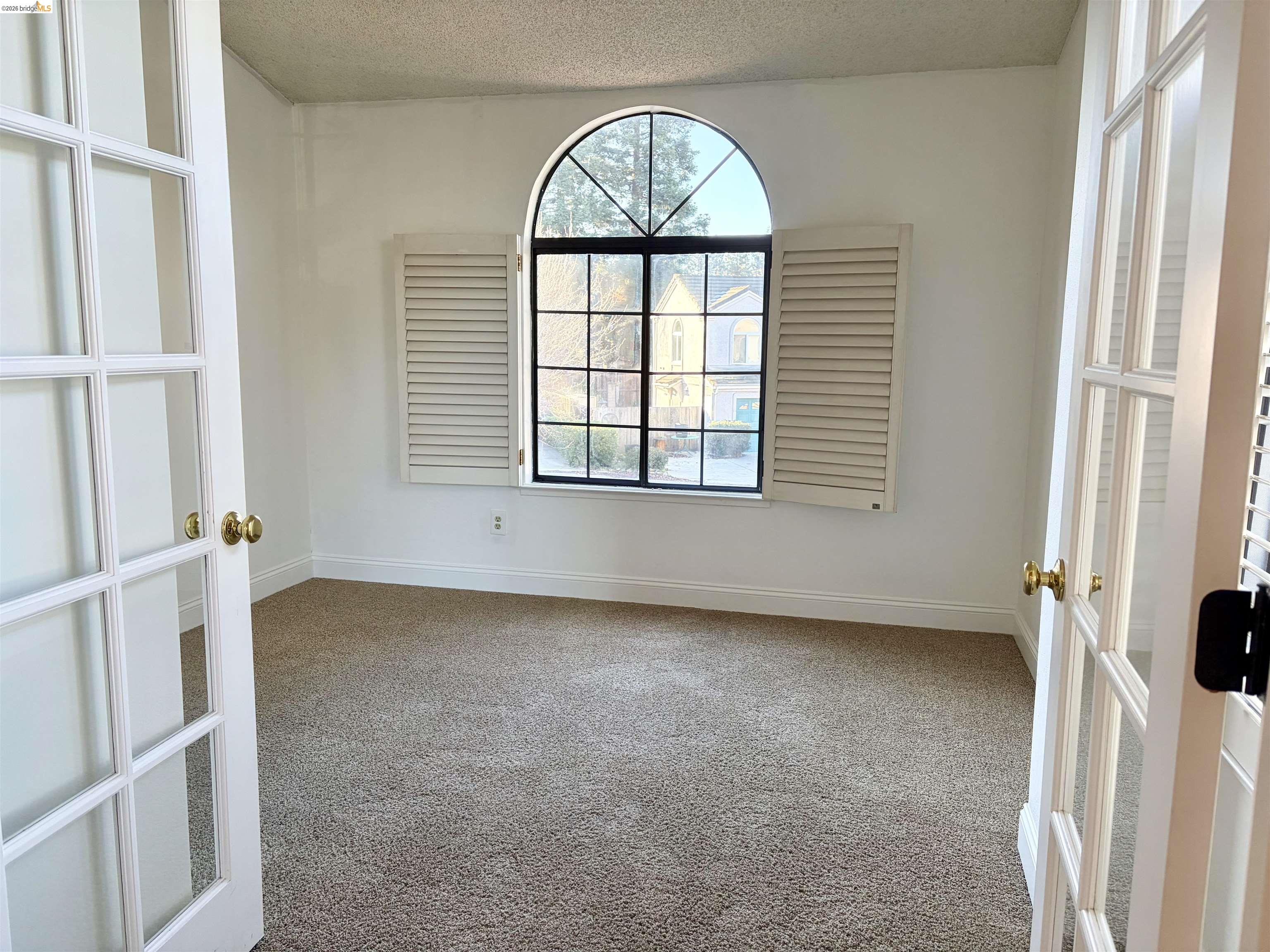 Detail Gallery Image 6 of 17 For 600 Chandon Ct, Walnut Creek,  CA 94597-7315 - 3 Beds | 2/1 Baths