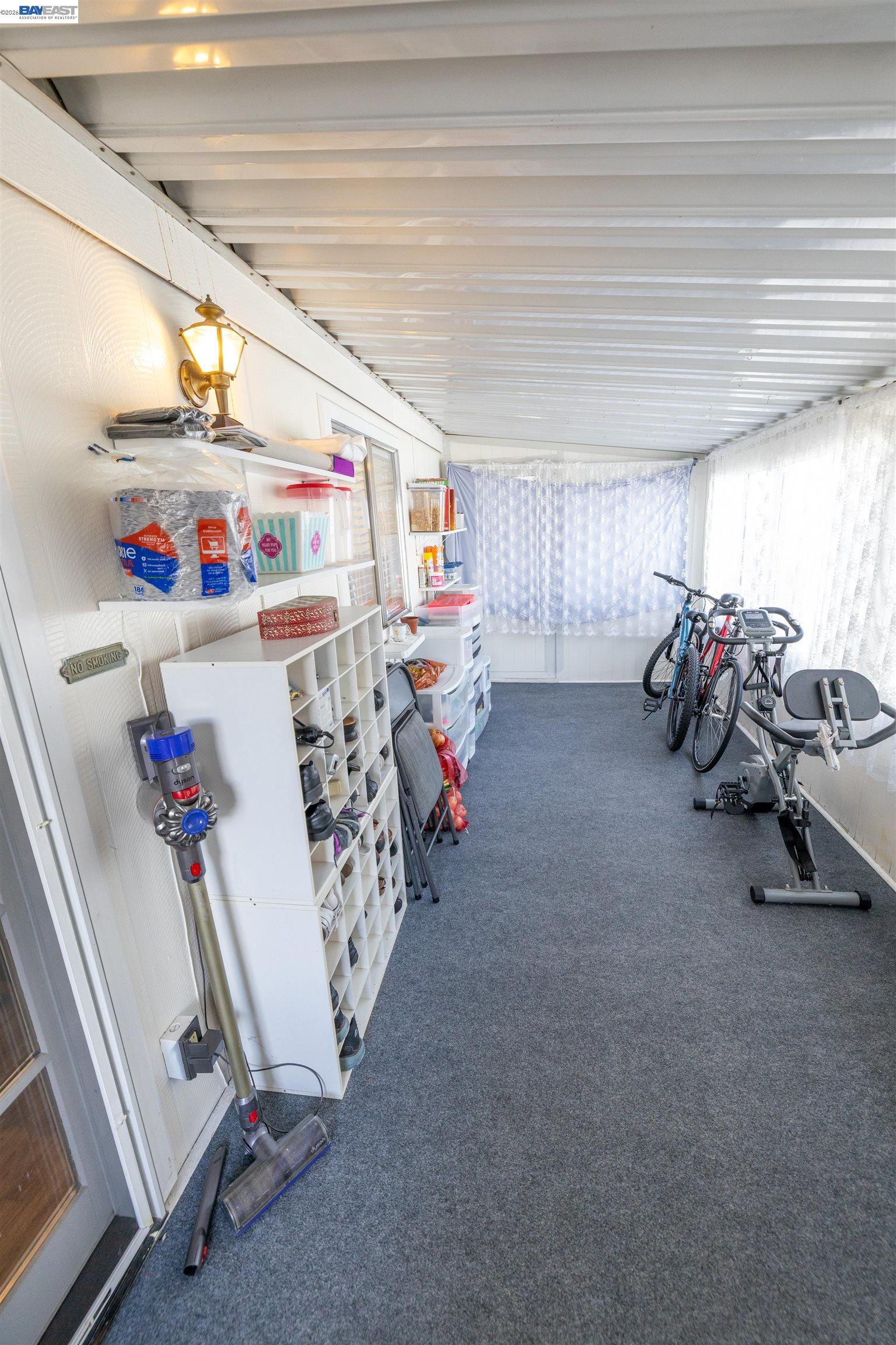 Detail Gallery Image 13 of 37 For 1438 Buckingham Way, Hayward,  CA 94544 - 2 Beds | 2 Baths