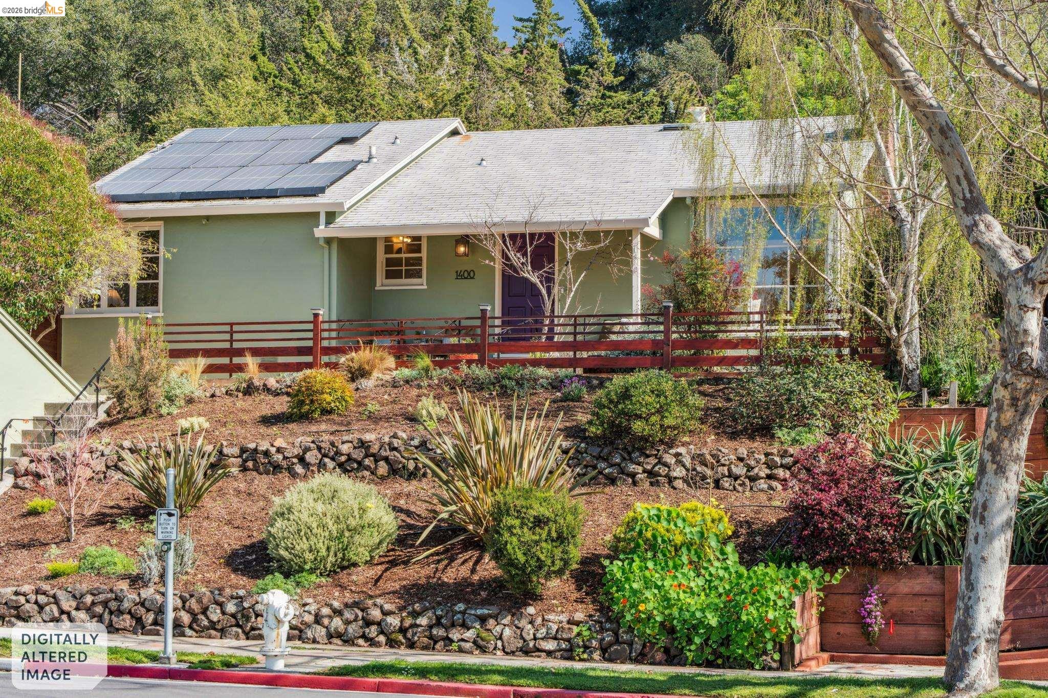 Front Image Thumbnail for EB41126076