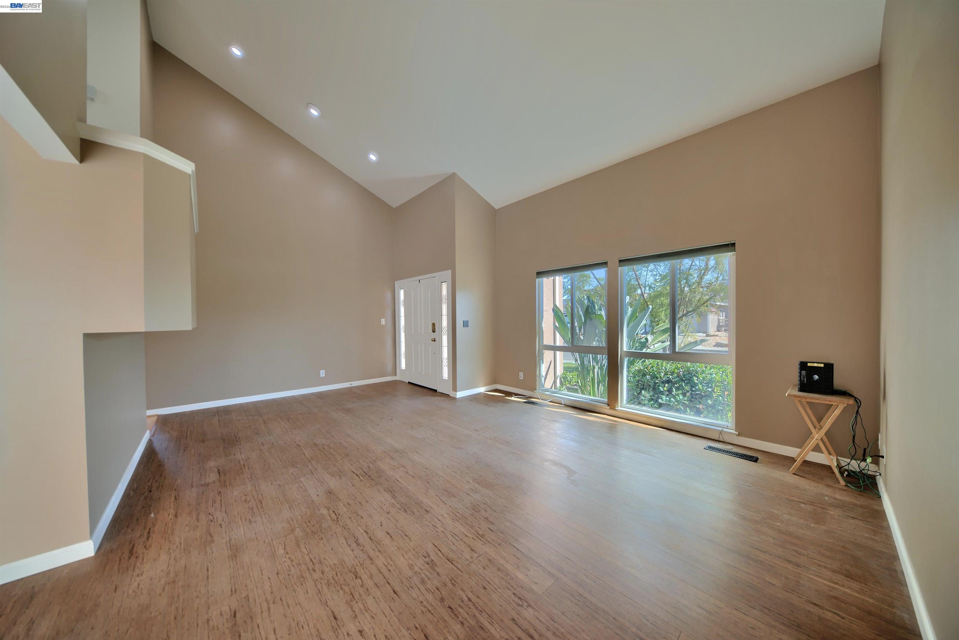 Detail Gallery Image 5 of 48 For 1425 Forest Dr, Turlock,  CA 95380 - 4 Beds | 3 Baths