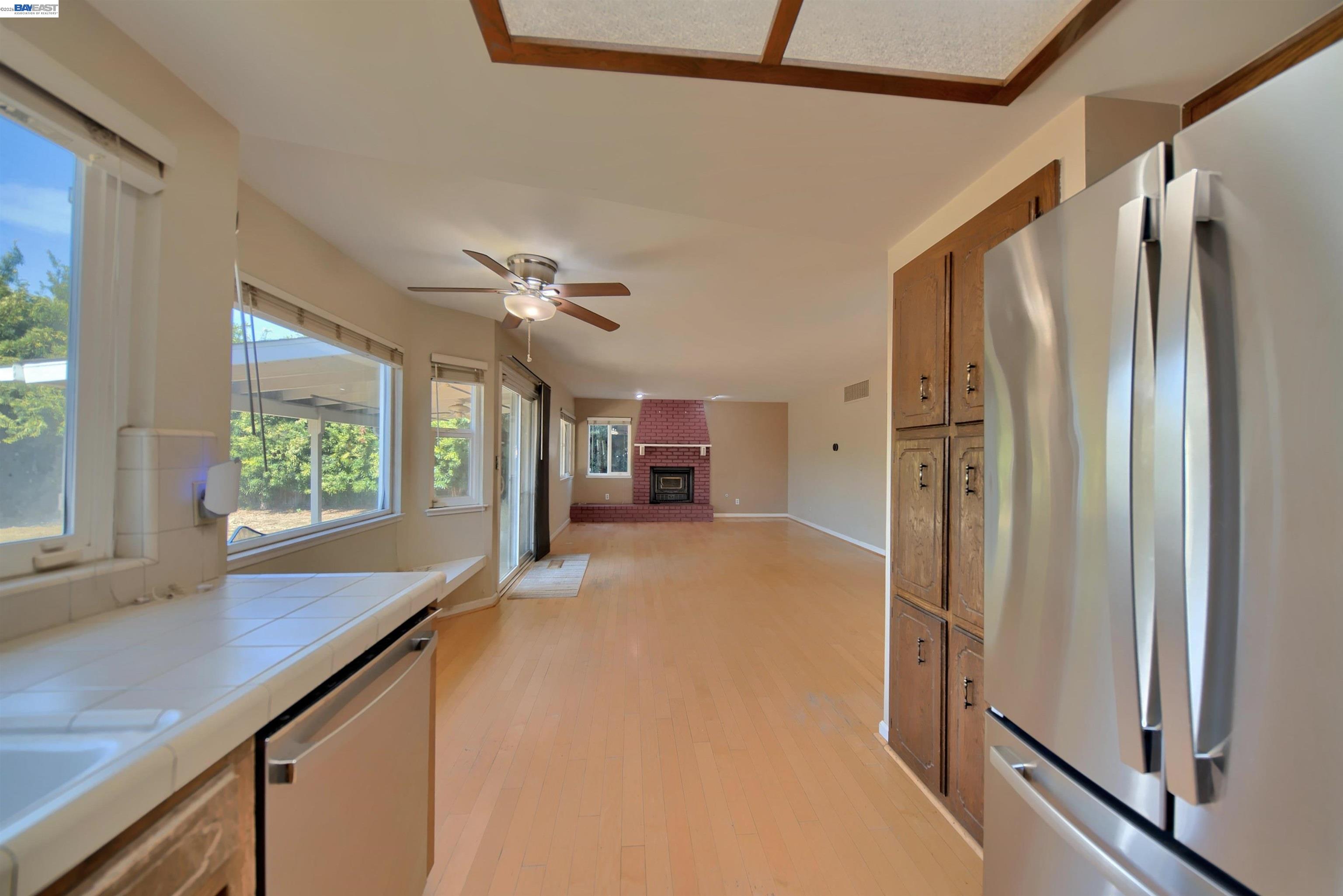 Detail Gallery Image 8 of 48 For 1425 Forest Dr, Turlock,  CA 95380 - 4 Beds | 3 Baths