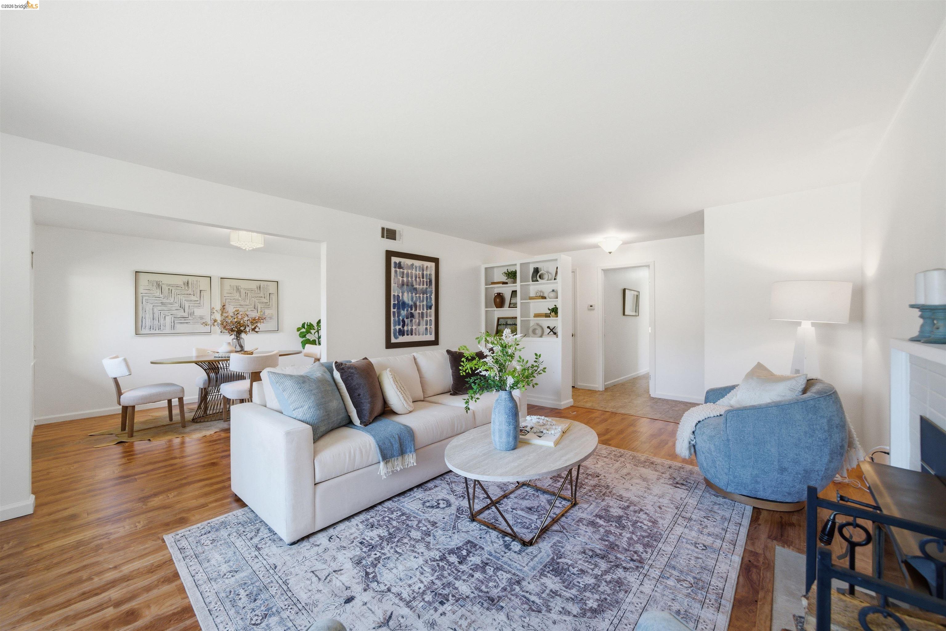 Detail Gallery Image 11 of 60 For 4708 Westwood Ct, Richmond,  CA 94803 - 4 Beds | 2 Baths