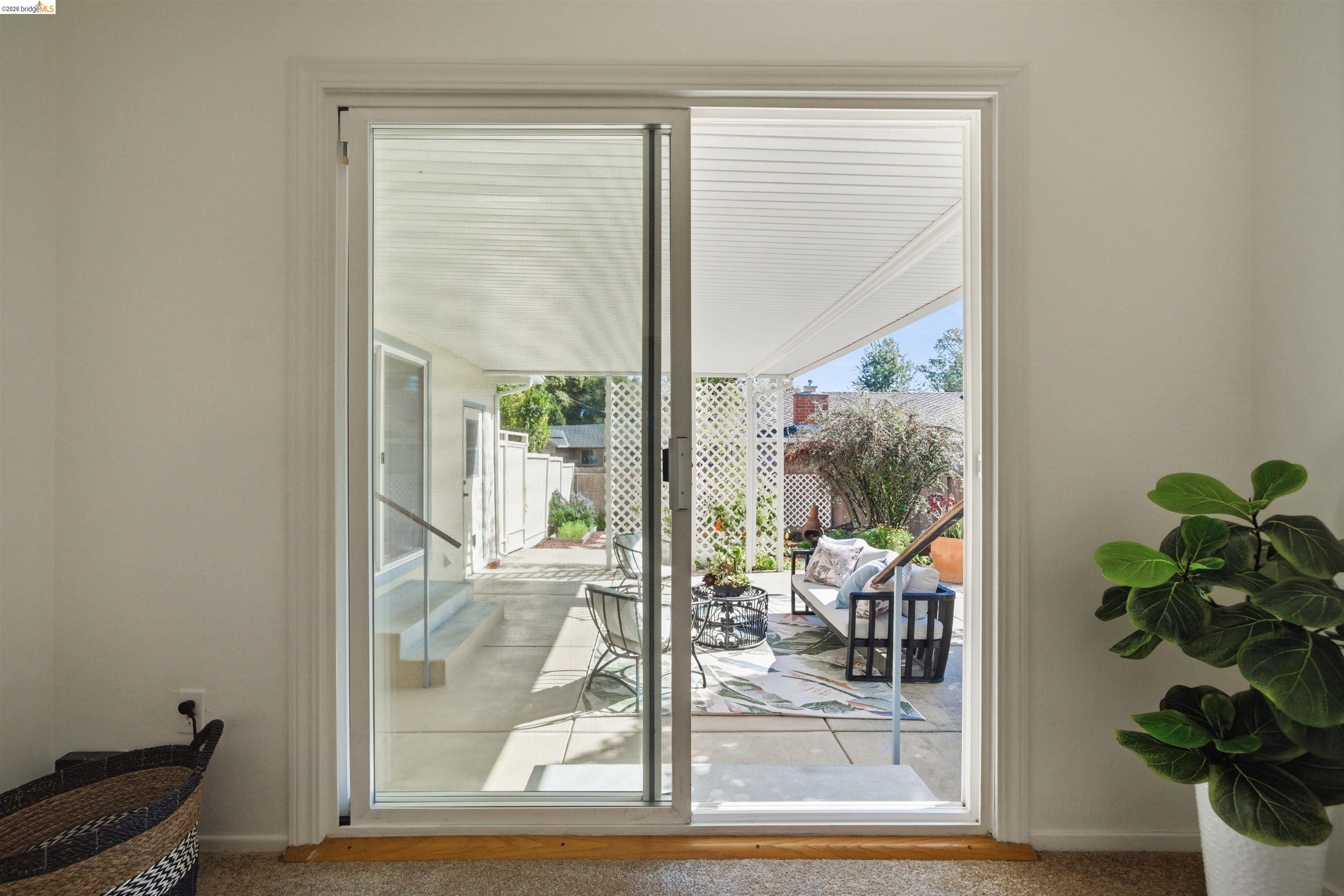 Detail Gallery Image 27 of 60 For 4708 Westwood Ct, Richmond,  CA 94803 - 4 Beds | 2 Baths