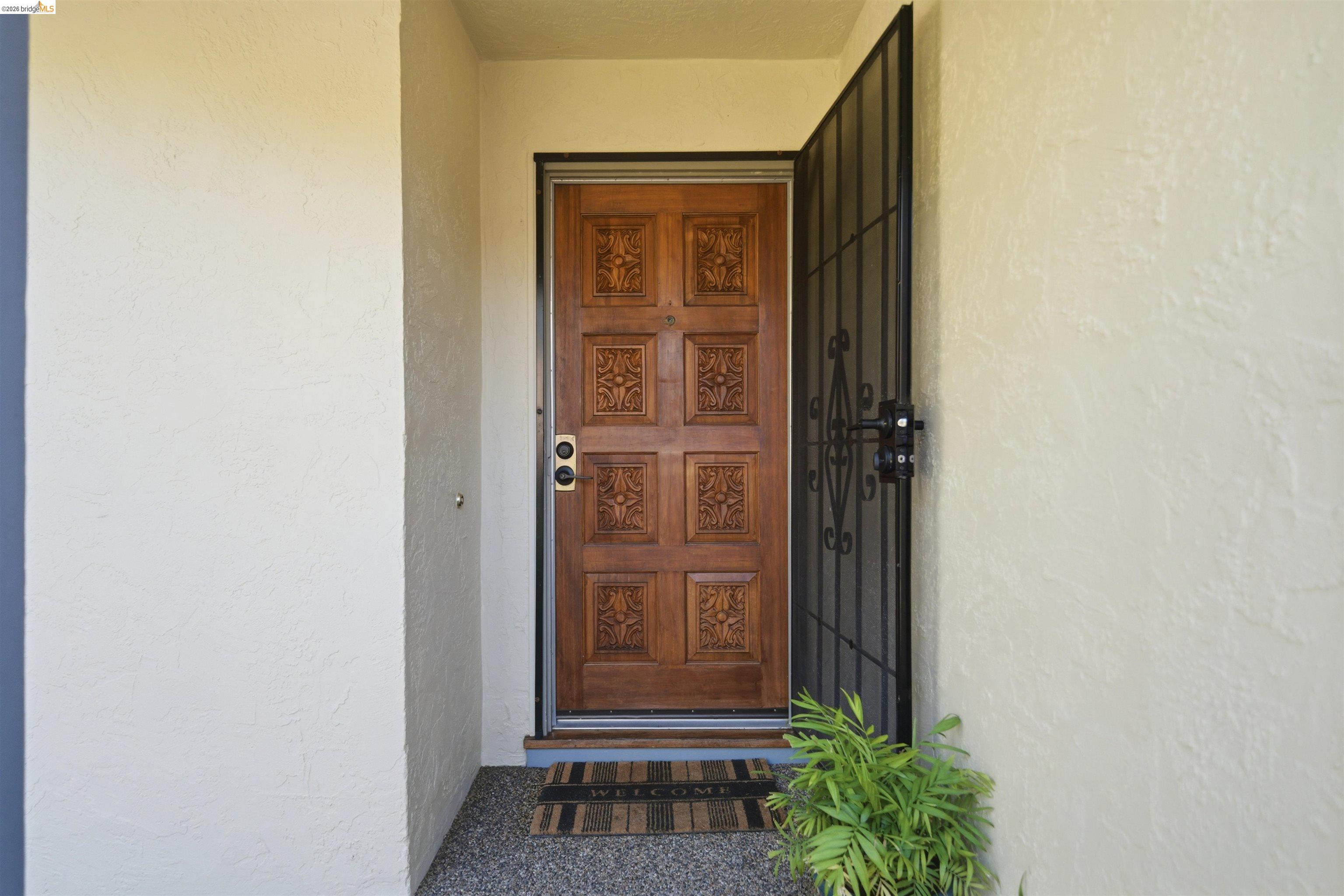 Detail Gallery Image 6 of 60 For 4708 Westwood Ct, Richmond,  CA 94803 - 4 Beds | 2 Baths