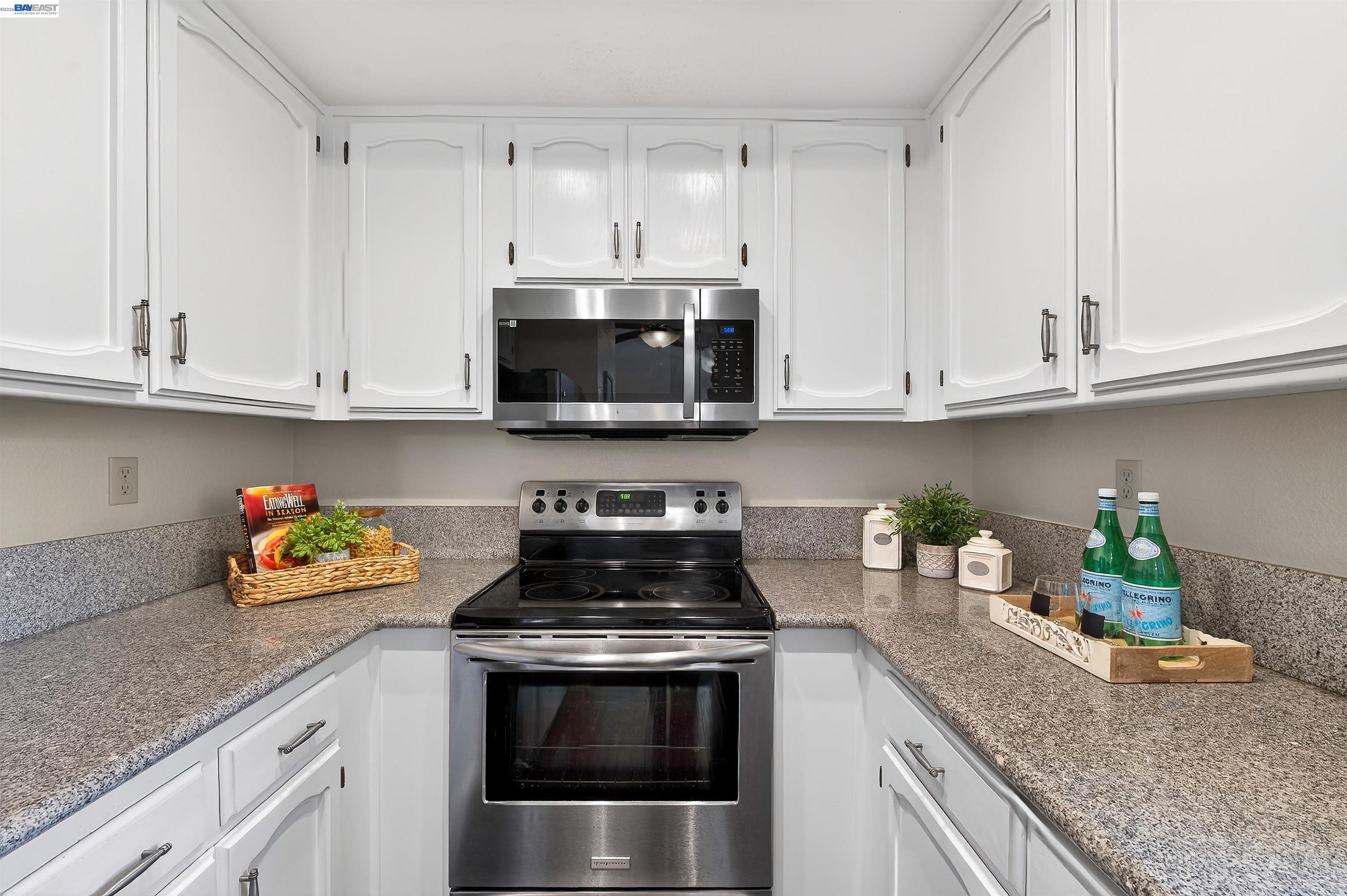 Photo #10: 41126081 Listing: Photo #10