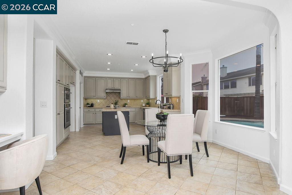 Detail Gallery Image 10 of 50 For 806 Atherton Blvd, Brentwood,  CA 94513 - 5 Beds | 3 Baths