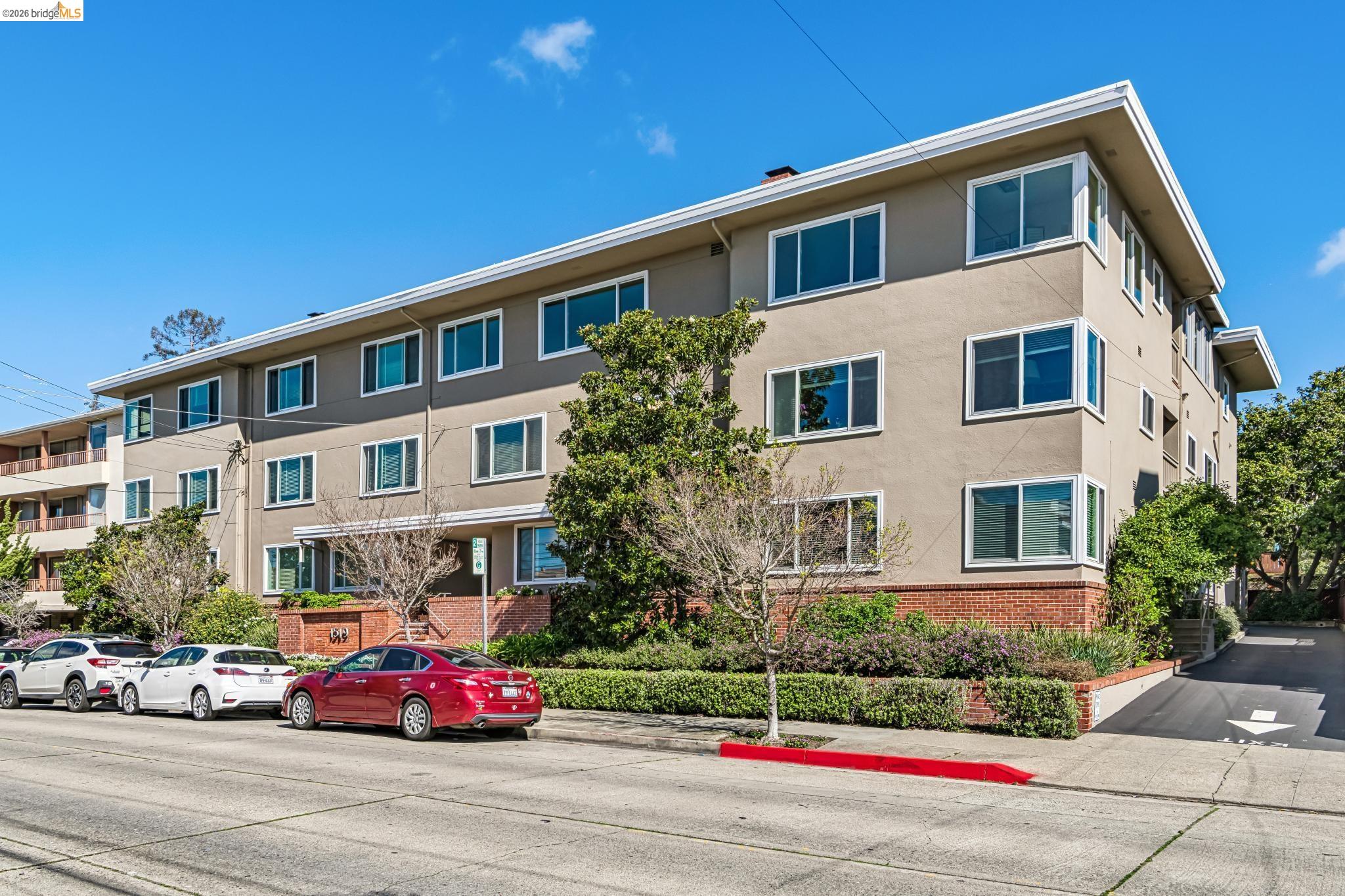 Photo #33: 41126084 Listing: Photo #33