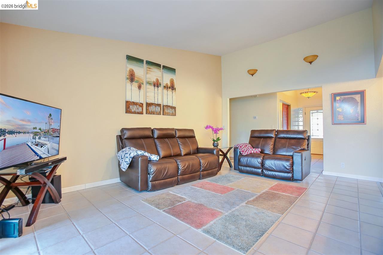 Detail Gallery Image 19 of 34 For 5545 Drakes Ct, Discovery Bay,  CA 94505 - 3 Beds | 2 Baths