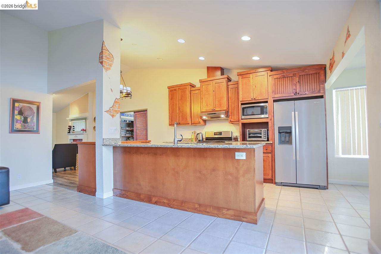 Detail Gallery Image 20 of 34 For 5545 Drakes Ct, Discovery Bay,  CA 94505 - 3 Beds | 2 Baths