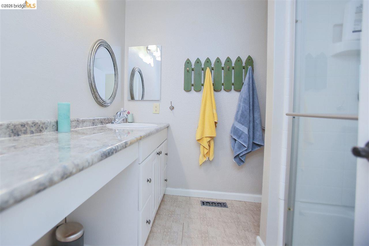 Detail Gallery Image 30 of 34 For 5545 Drakes Ct, Discovery Bay,  CA 94505 - 3 Beds | 2 Baths