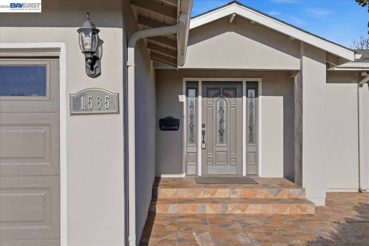Detail Gallery Image 3 of 37 For 1565 Mendoza Ct, Pleasanton,  CA 94566 - 4 Beds | 3 Baths
