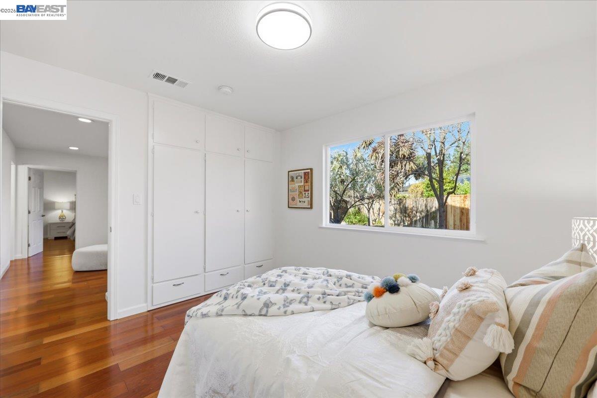 Detail Gallery Image 23 of 37 For 1565 Mendoza Ct, Pleasanton,  CA 94566 - 4 Beds | 3 Baths