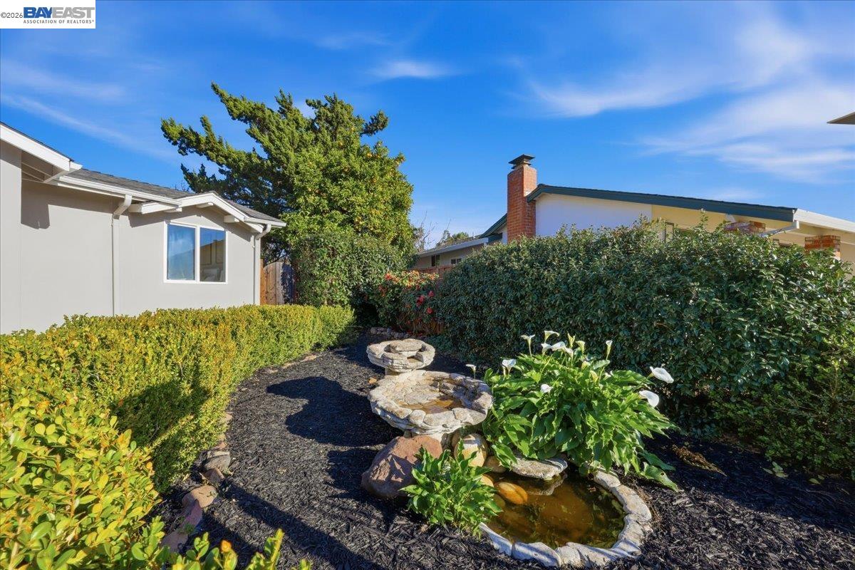 Detail Gallery Image 4 of 37 For 1565 Mendoza Ct, Pleasanton,  CA 94566 - 4 Beds | 3 Baths