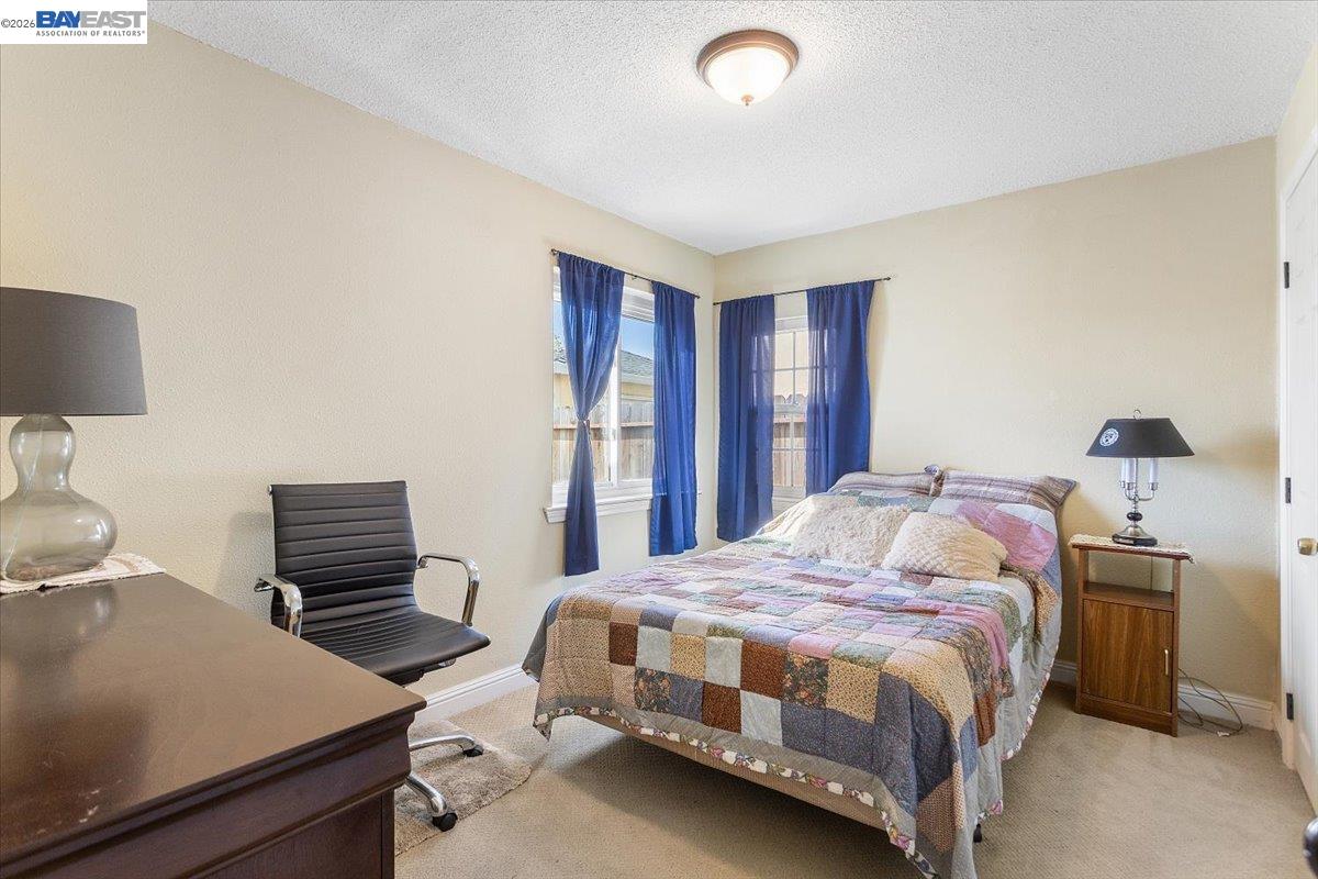 Detail Gallery Image 15 of 29 For 1002 Stanton Avenue, San Pablo,  CA 94806-2016 - 3 Beds | 2 Baths