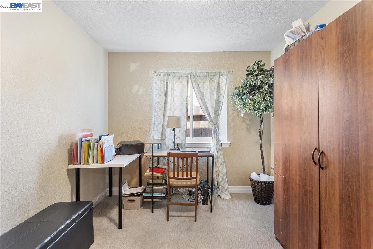 Detail Gallery Image 17 of 29 For 1002 Stanton Avenue, San Pablo,  CA 94806-2016 - 3 Beds | 2 Baths