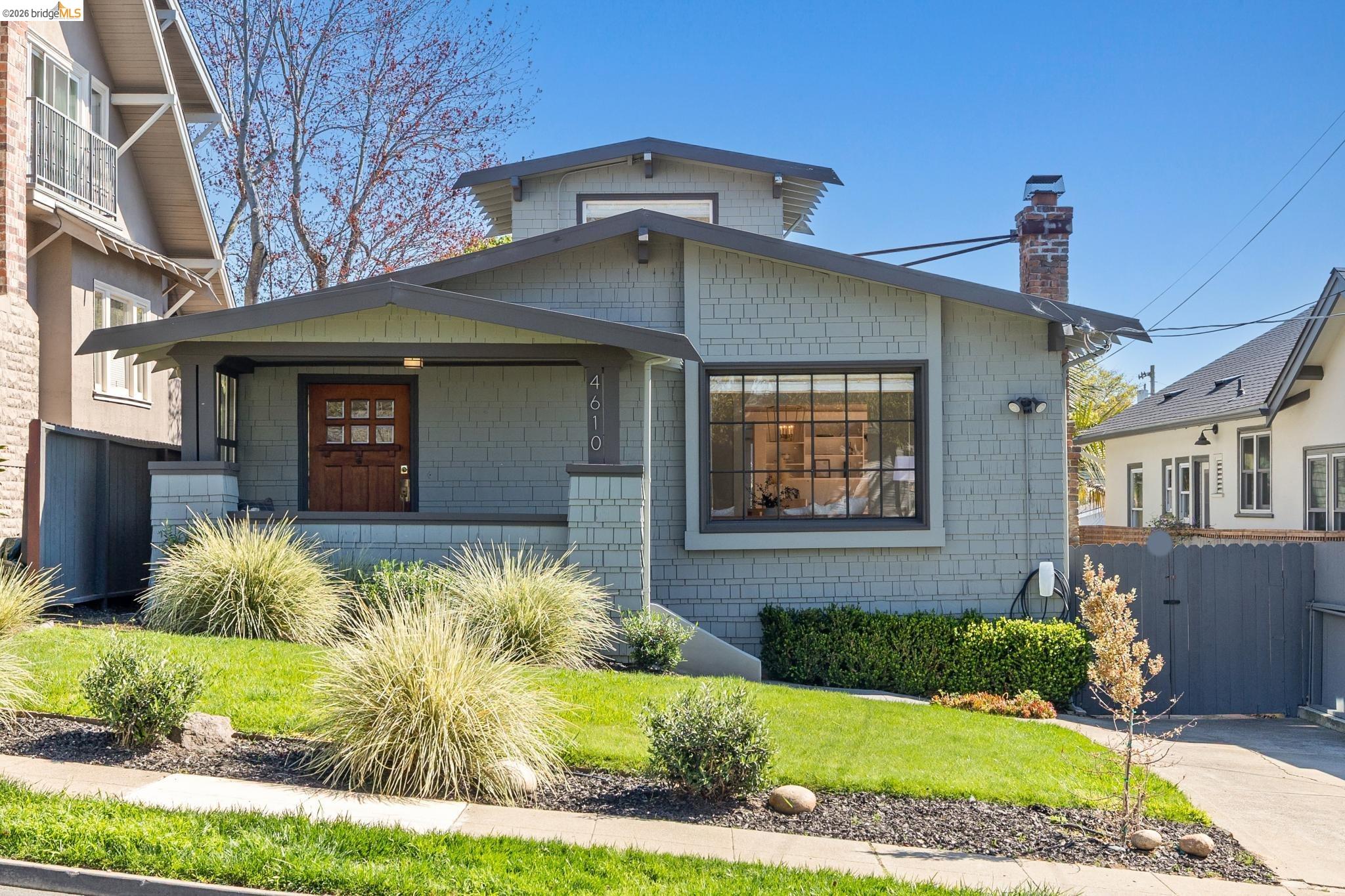 Front Image Thumbnail for EB41126091