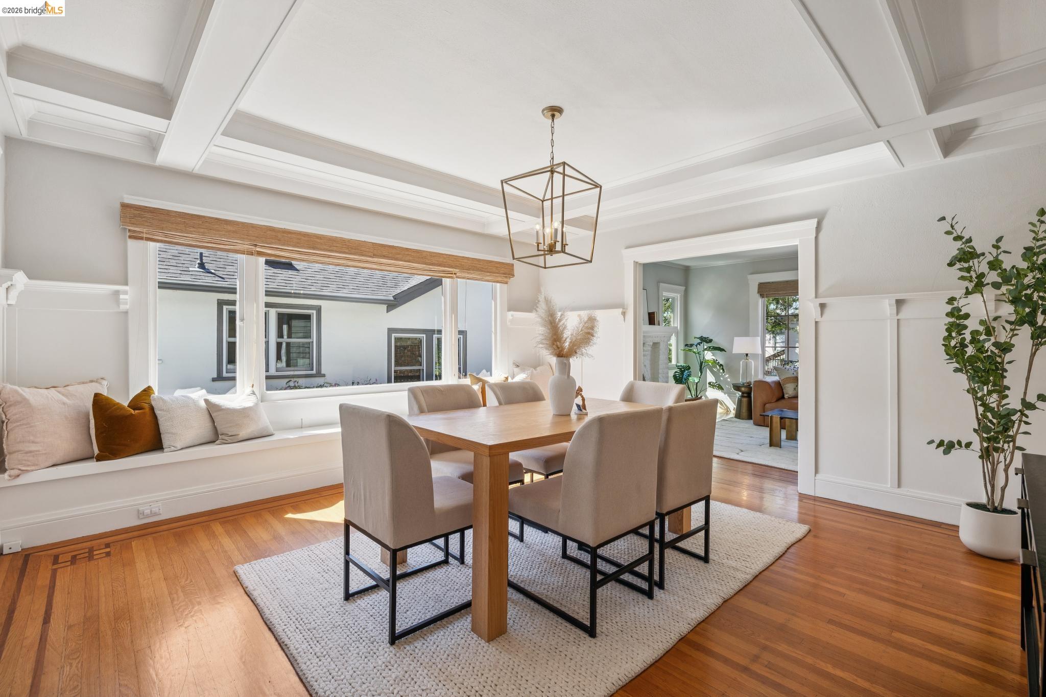 Detail Gallery Image 12 of 59 For 4610 San Sebastian Avenue, Oakland,  CA 94602 - 2 Beds | 1 Baths