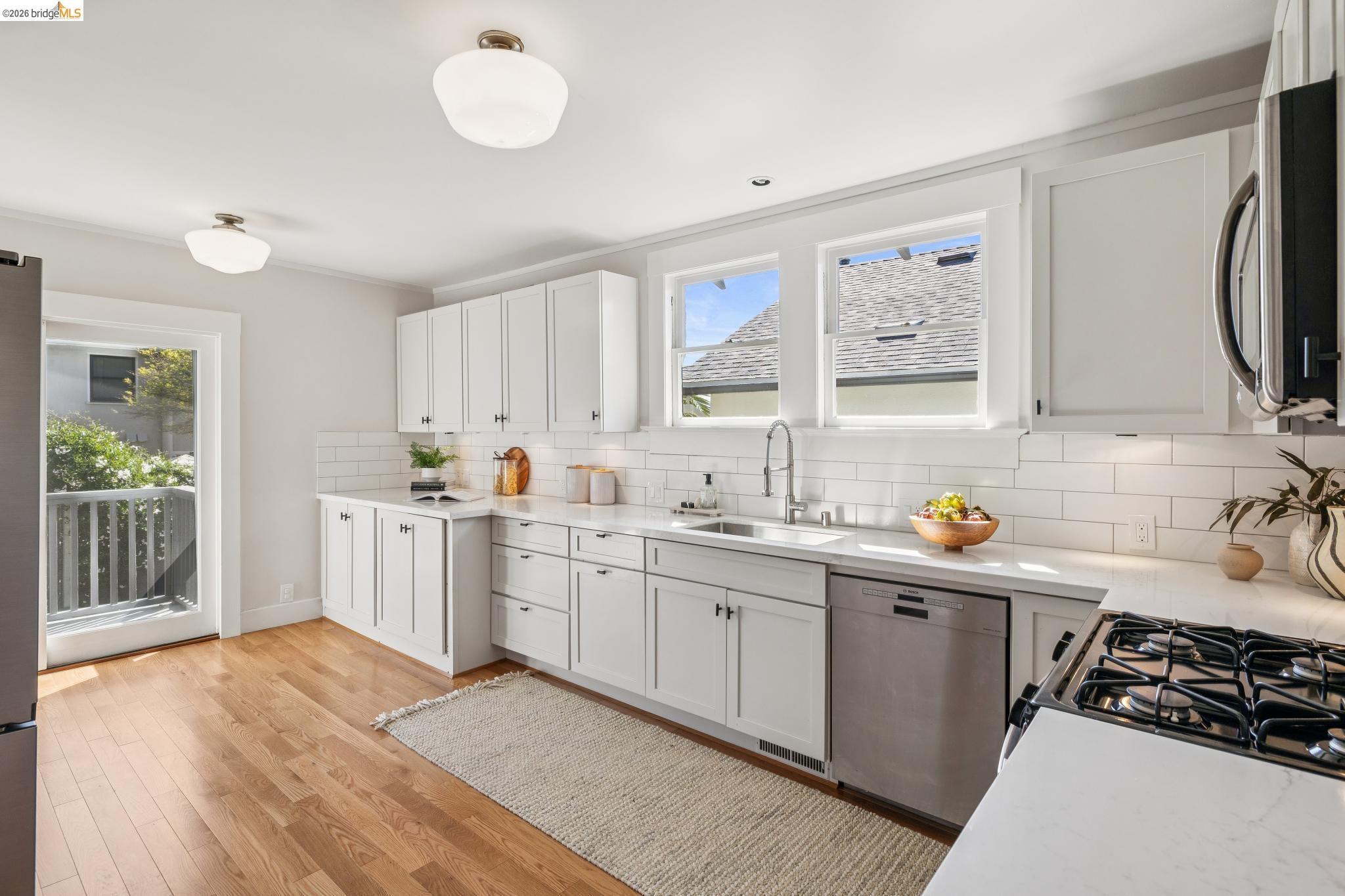 Detail Gallery Image 20 of 59 For 4610 San Sebastian Avenue, Oakland,  CA 94602 - 2 Beds | 1 Baths