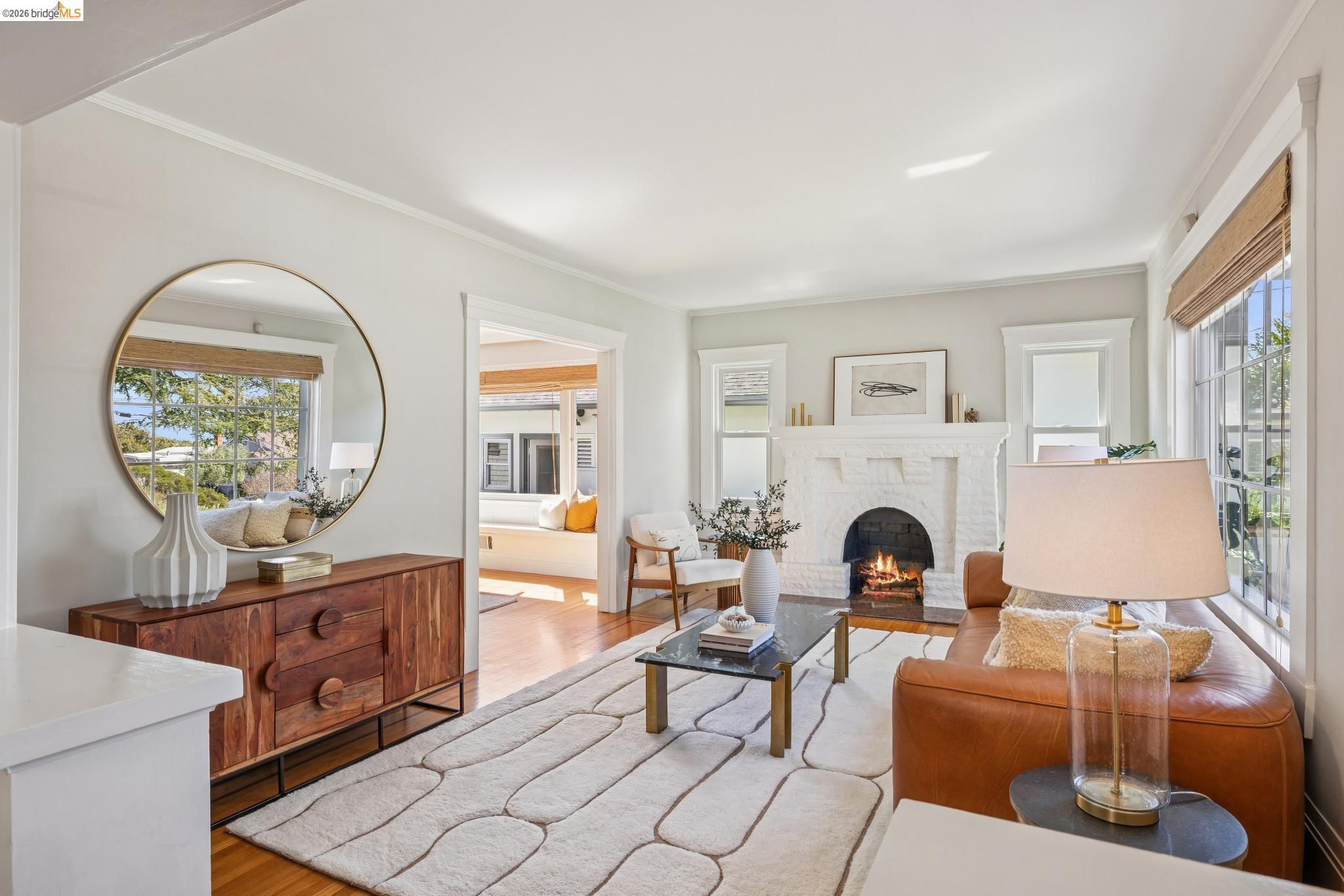 Detail Gallery Image 5 of 59 For 4610 San Sebastian Avenue, Oakland,  CA 94602 - 2 Beds | 1 Baths