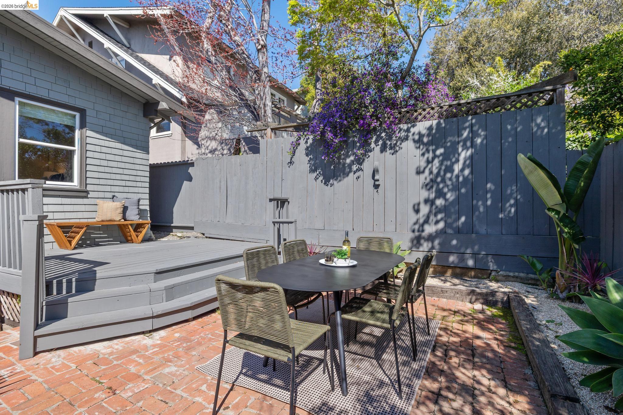 Detail Gallery Image 46 of 59 For 4610 San Sebastian Avenue, Oakland,  CA 94602 - 2 Beds | 1 Baths