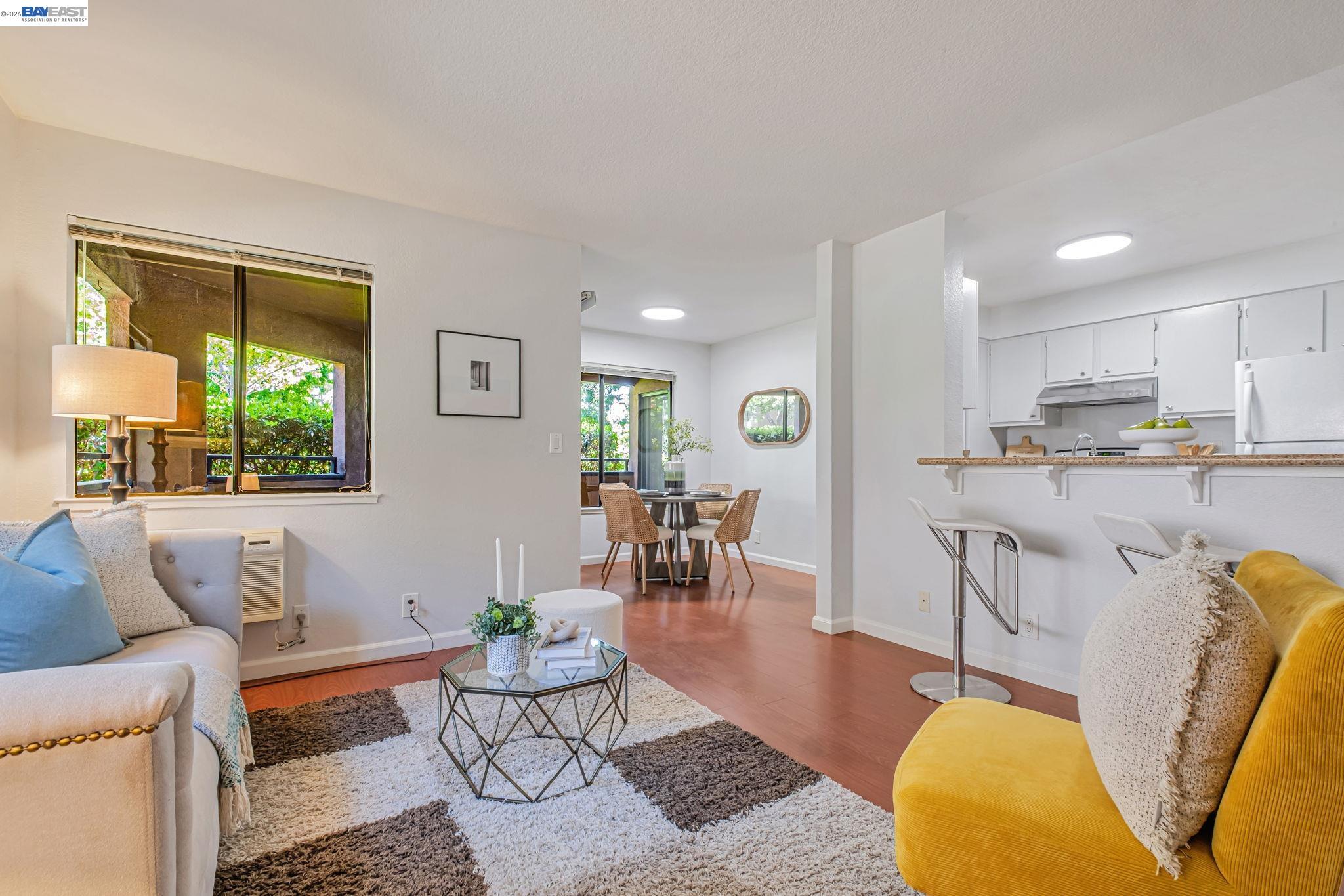 Photo #6: 41126093 Listing: Photo #6