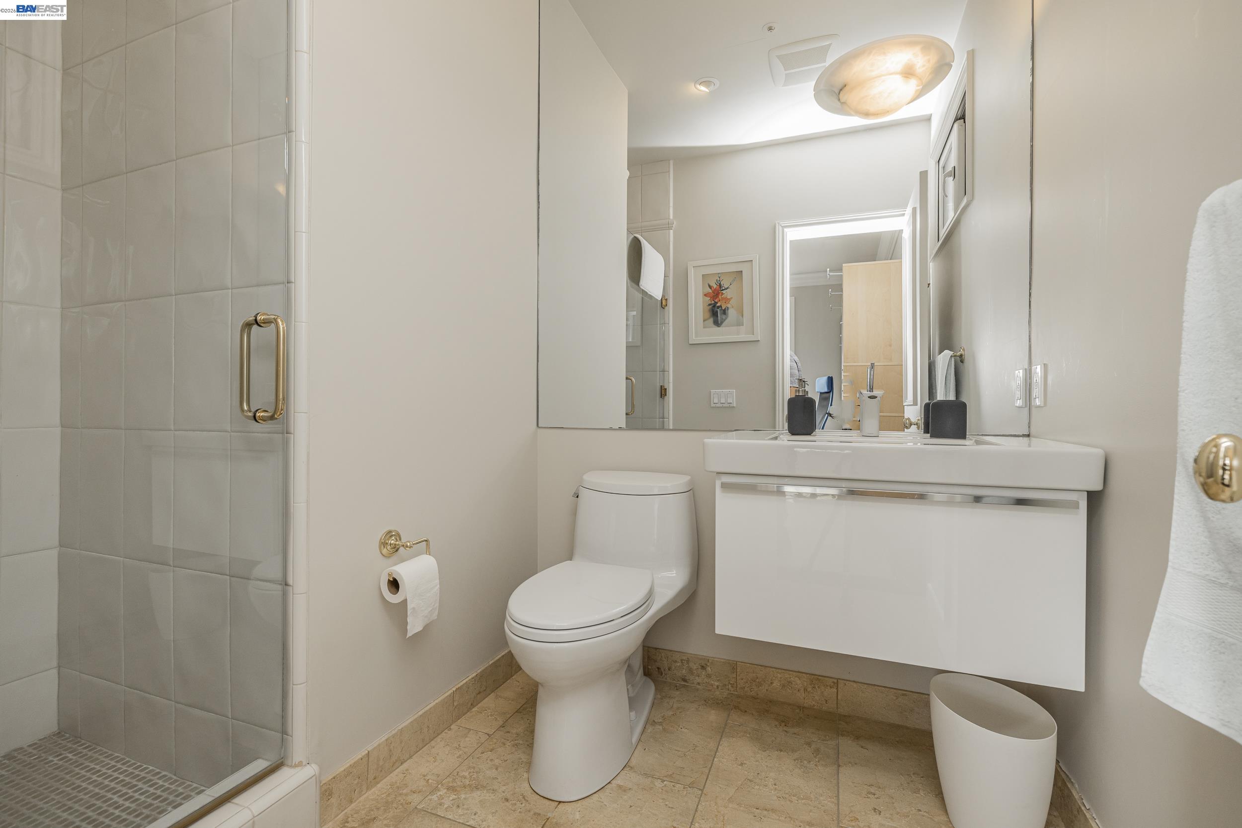 Detail Gallery Image 18 of 51 For 51 Seminary Cove Dr, Mill Valley,  CA 94941 - 3 Beds | 3/1 Baths