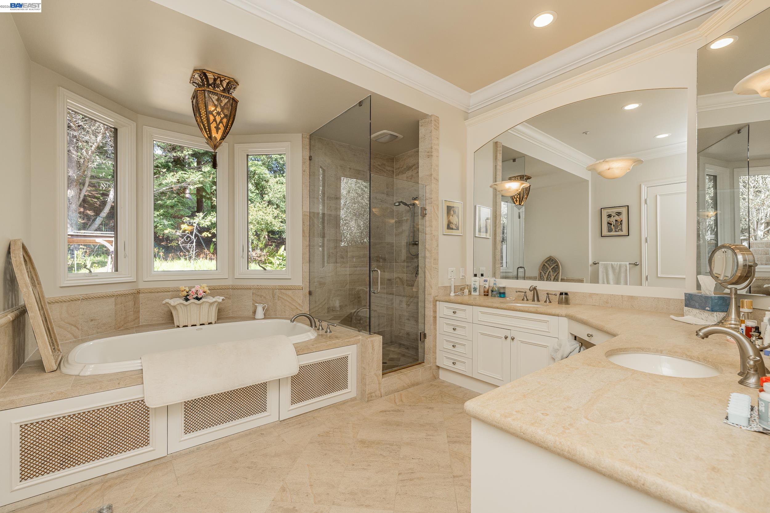Detail Gallery Image 27 of 51 For 51 Seminary Cove Dr, Mill Valley,  CA 94941 - 3 Beds | 3/1 Baths