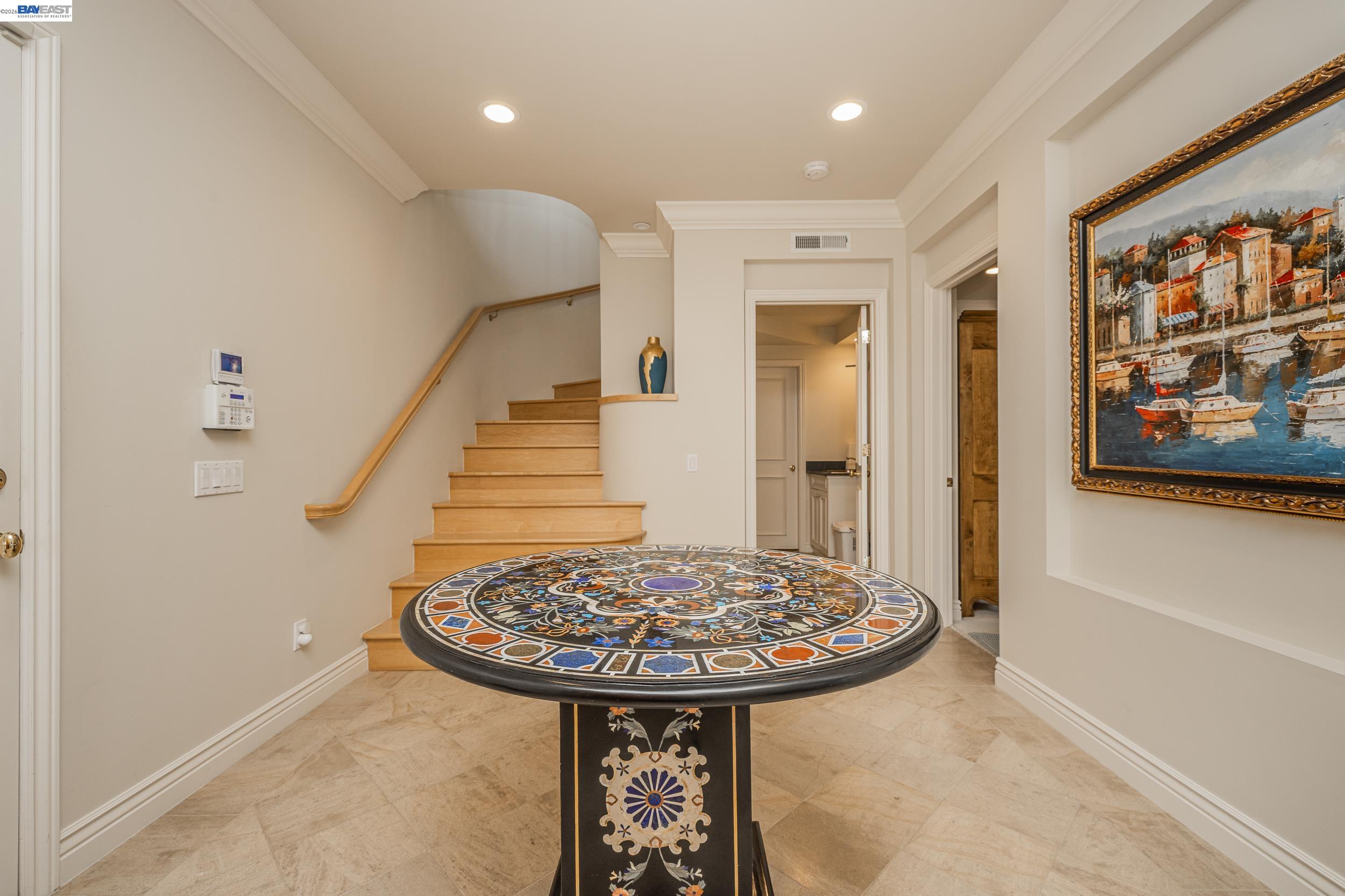 Detail Gallery Image 4 of 51 For 51 Seminary Cove Dr, Mill Valley,  CA 94941 - 3 Beds | 3/1 Baths