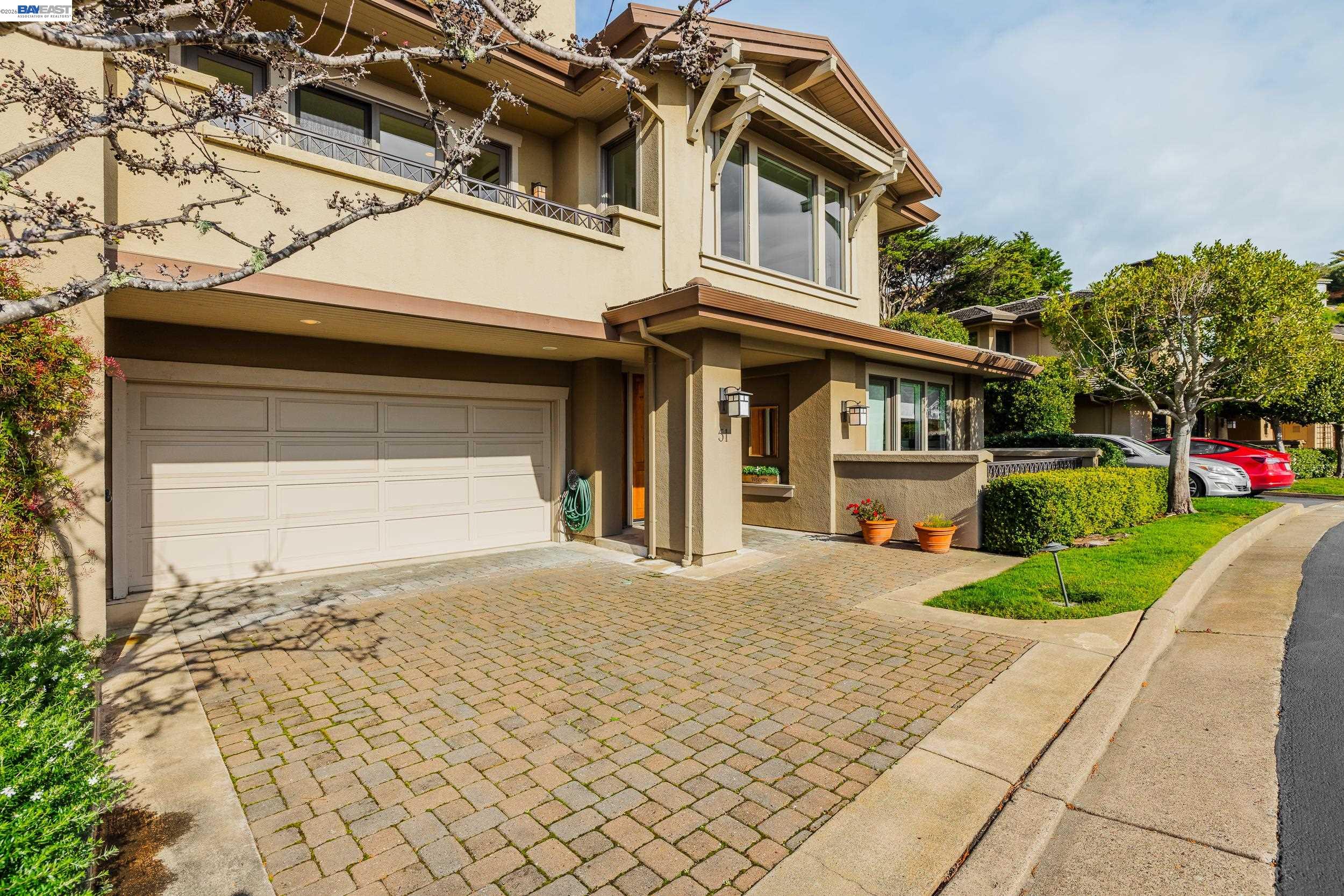 Detail Gallery Image 44 of 51 For 51 Seminary Cove Dr, Mill Valley,  CA 94941 - 3 Beds | 3/1 Baths