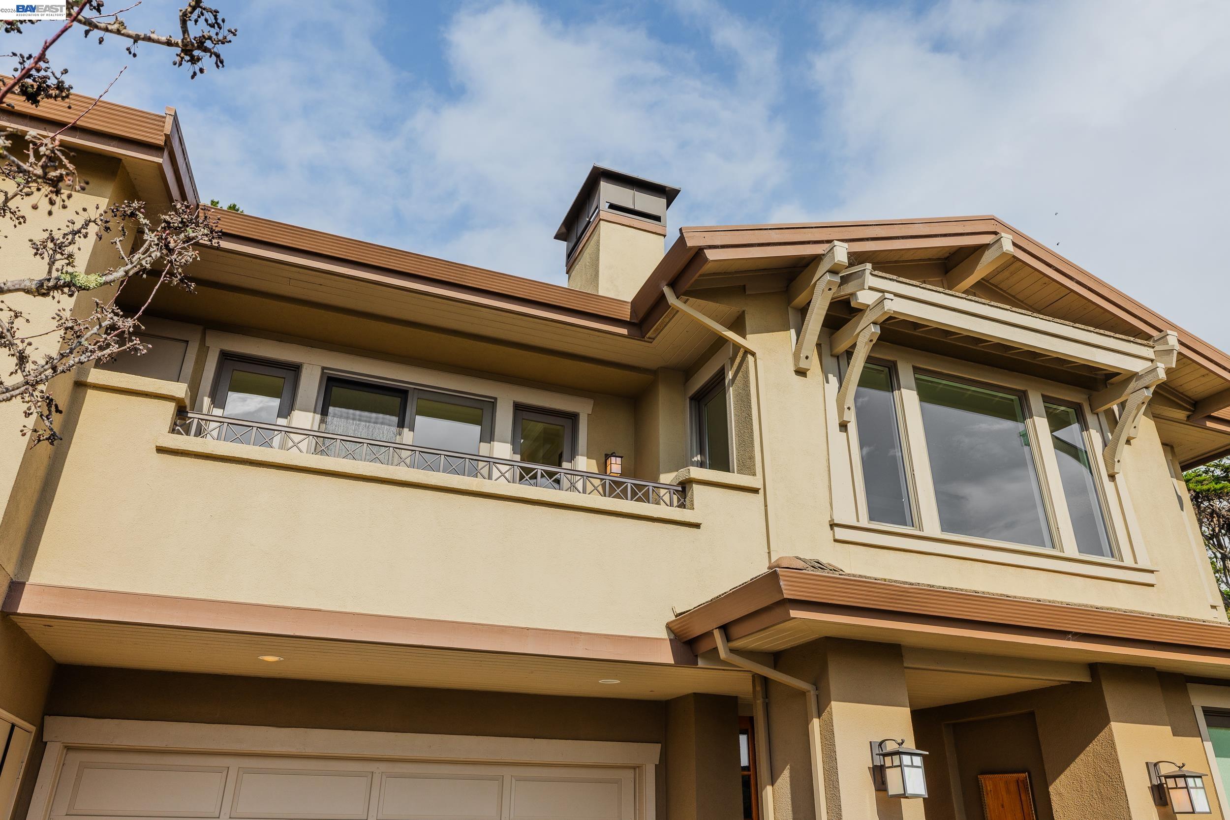 Detail Gallery Image 45 of 51 For 51 Seminary Cove Dr, Mill Valley,  CA 94941 - 3 Beds | 3/1 Baths