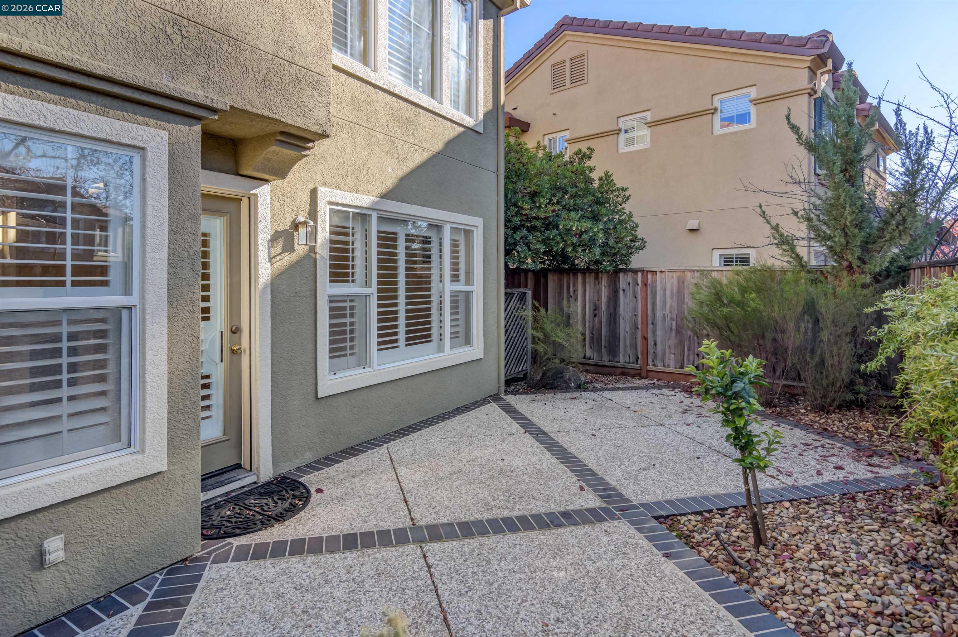 Detail Gallery Image 12 of 33 For 135 Coralflower Ln, San Ramon,  CA 94582 - 3 Beds | 2/1 Baths