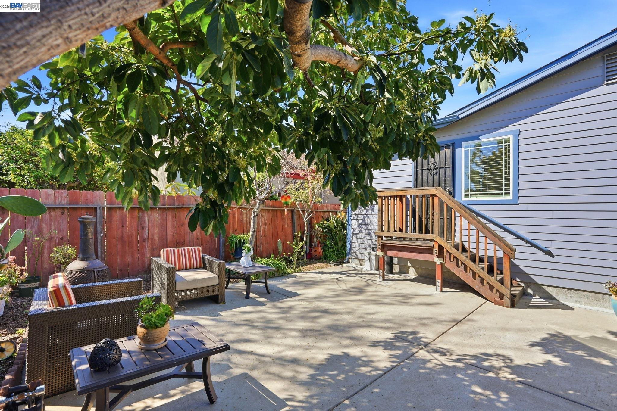 Detail Gallery Image 32 of 41 For 1954 87th Ave, Oakland,  CA 94621 - 3 Beds | 2 Baths