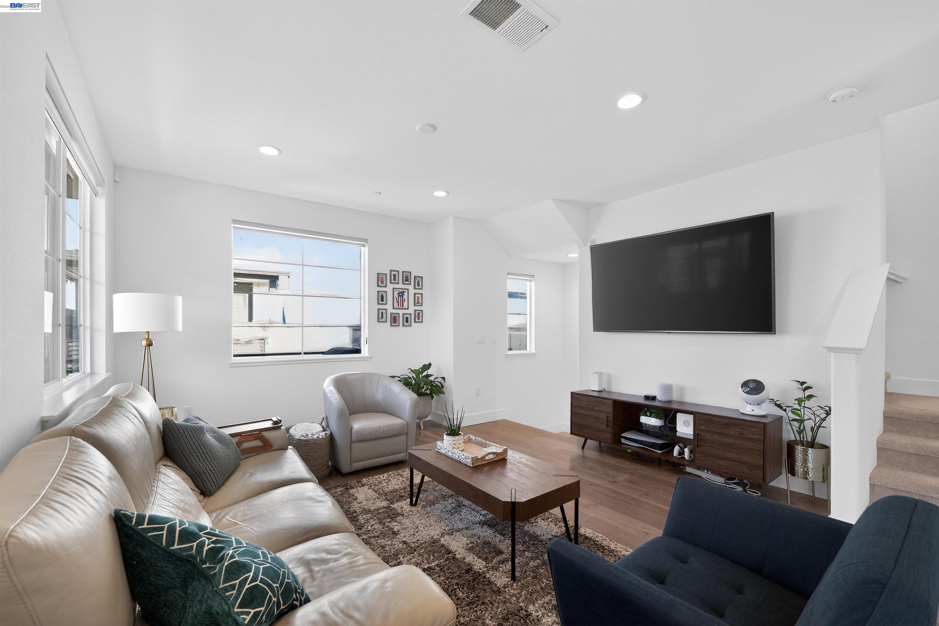 Photo #11: 41126098 Listing: Photo #11