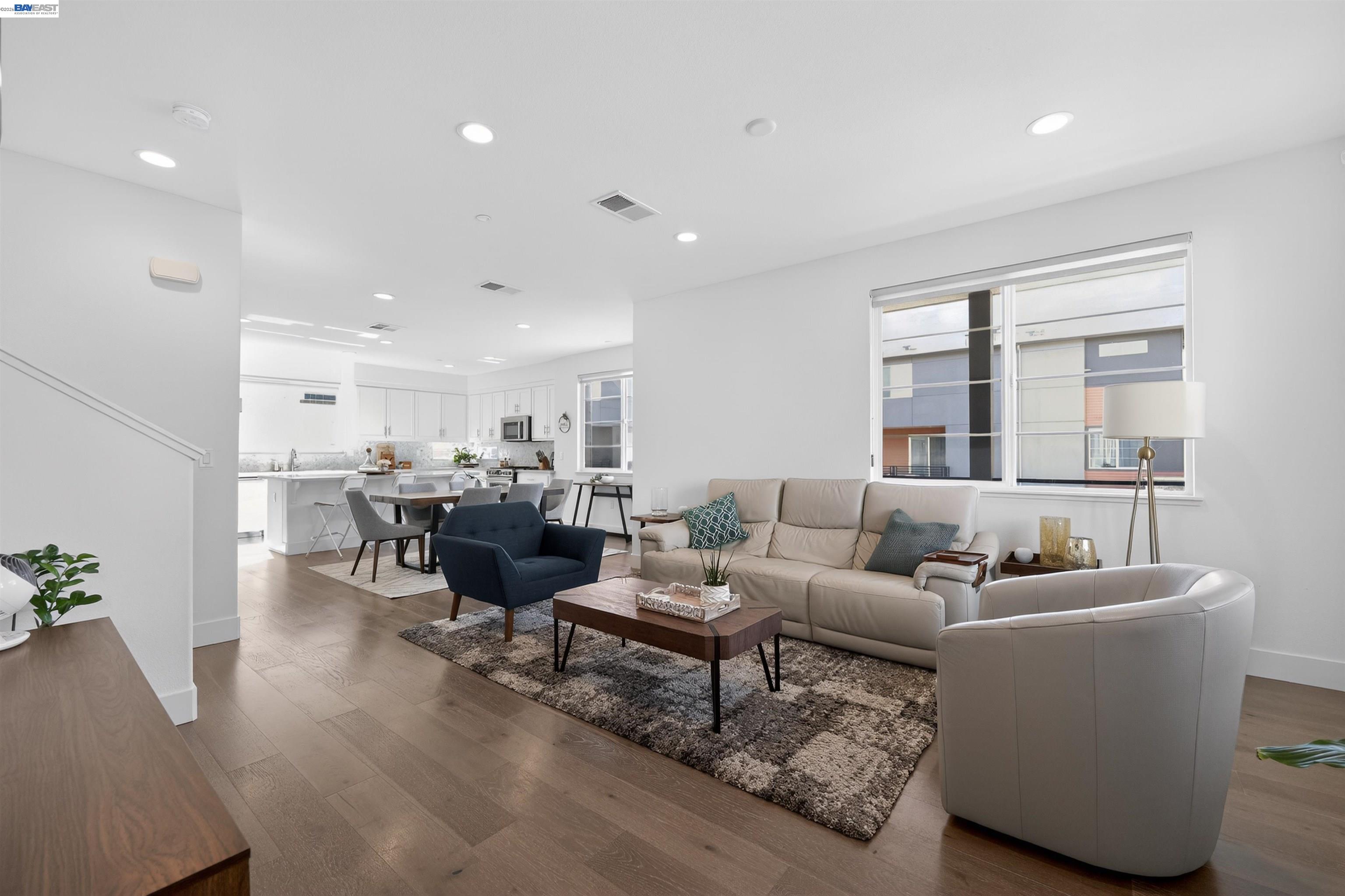 Photo #12: 41126098 Listing: Photo #12