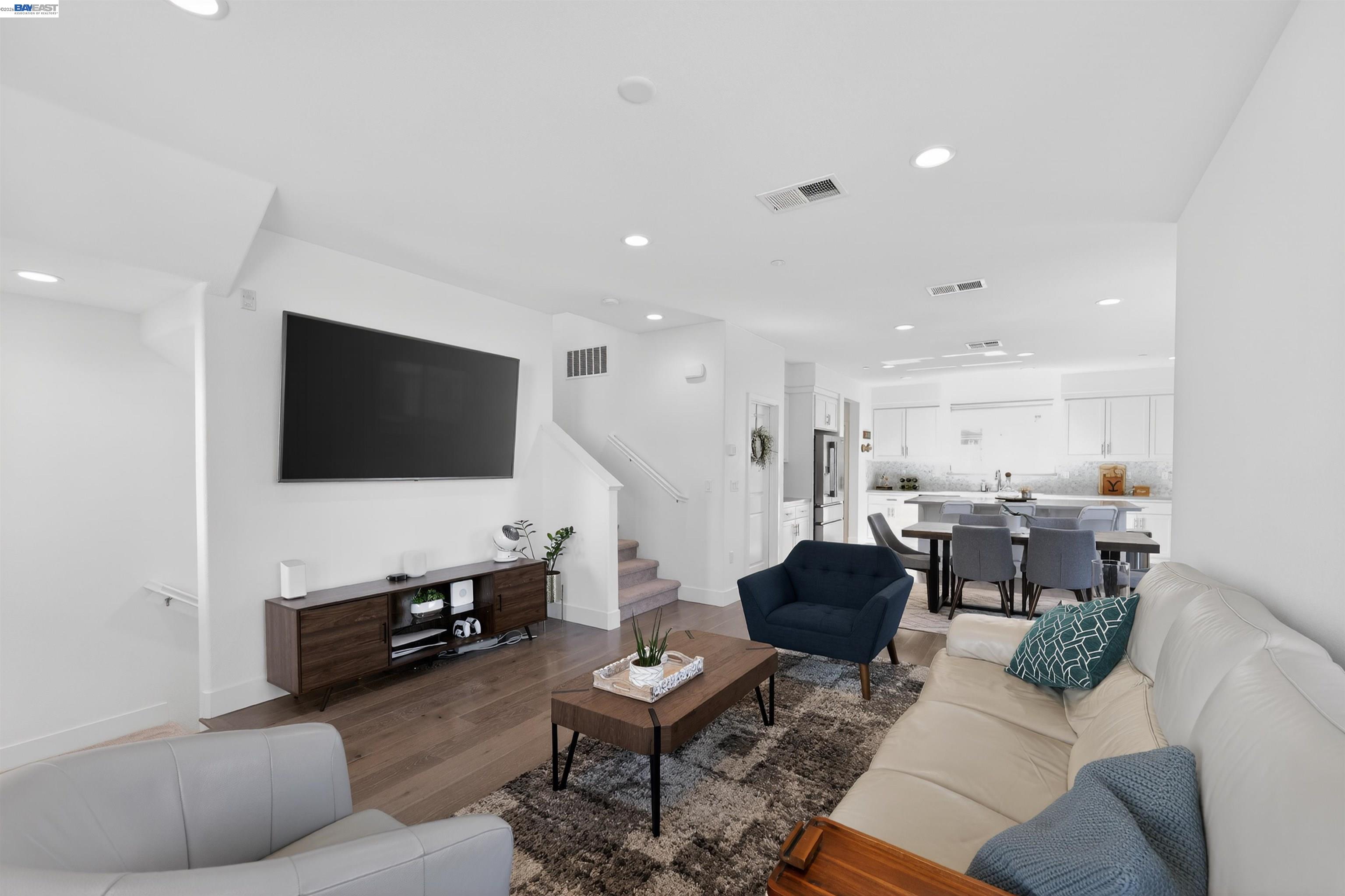 Photo #10: 41126098 Listing: Photo #10