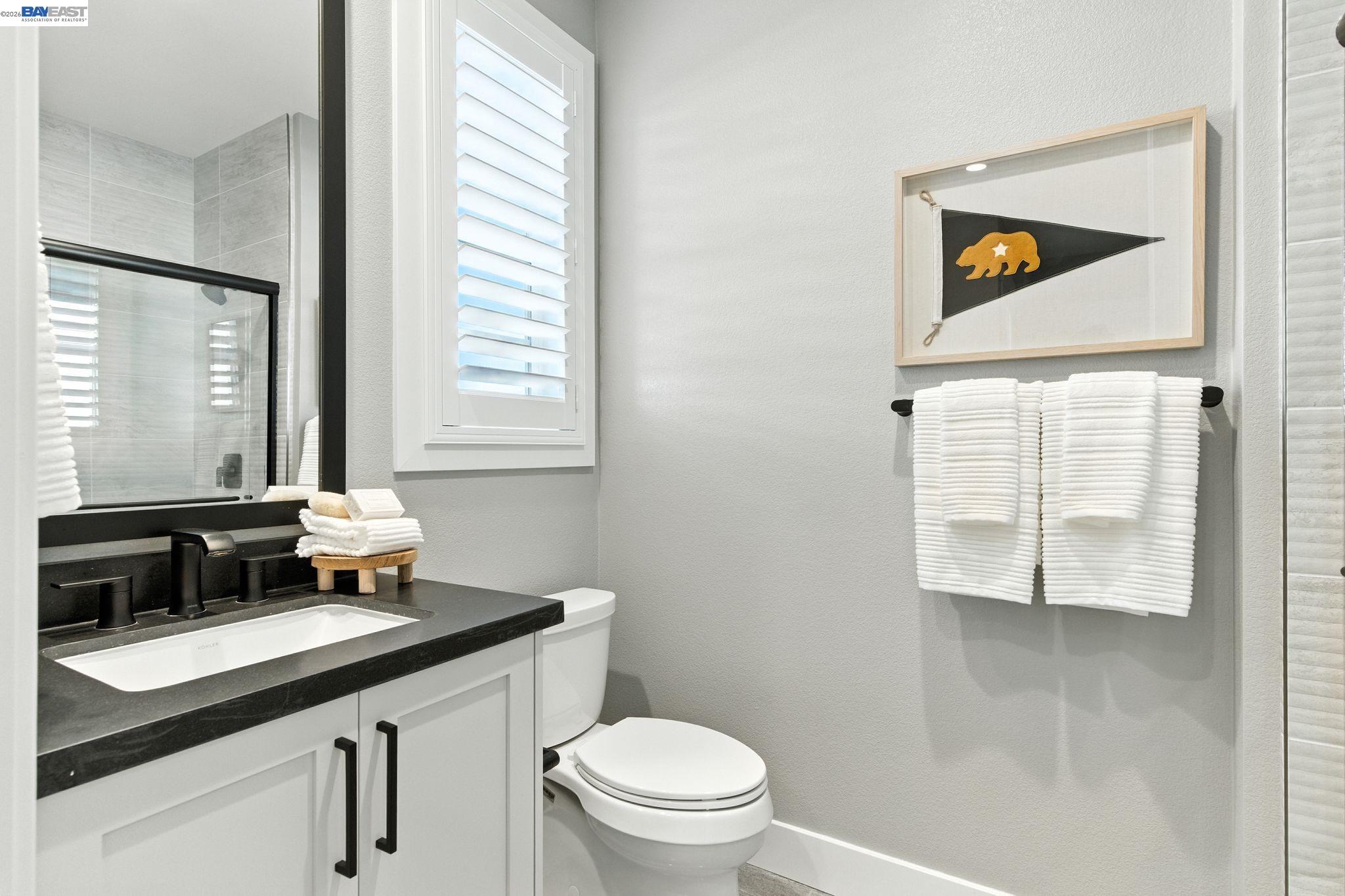 Detail Gallery Image 12 of 60 For 1652 Savannah Court, Dublin,  CA 94568 - 5 Beds | 5/1 Baths