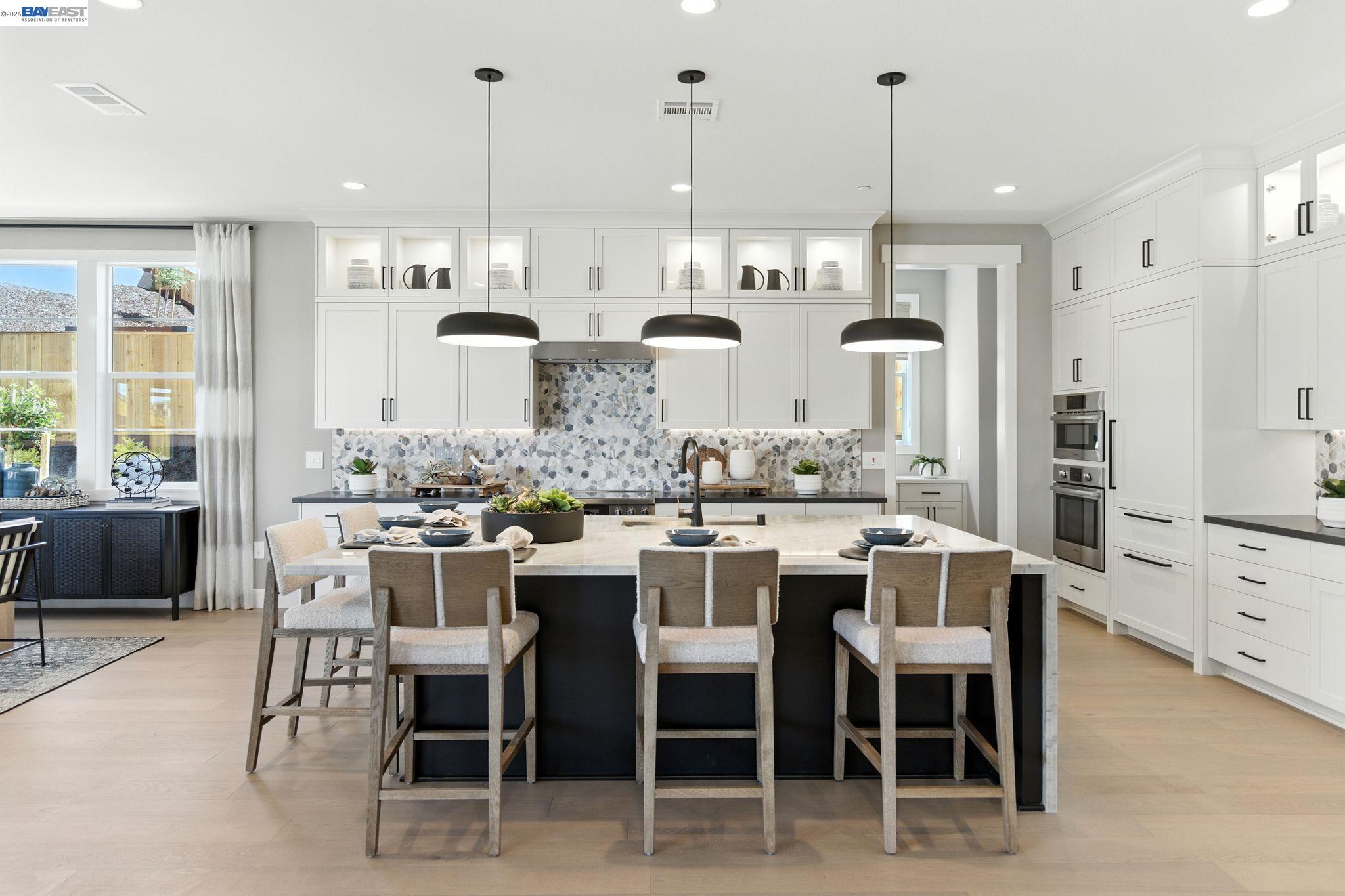 Detail Gallery Image 19 of 60 For 1652 Savannah Court, Dublin,  CA 94568 - 5 Beds | 5/1 Baths