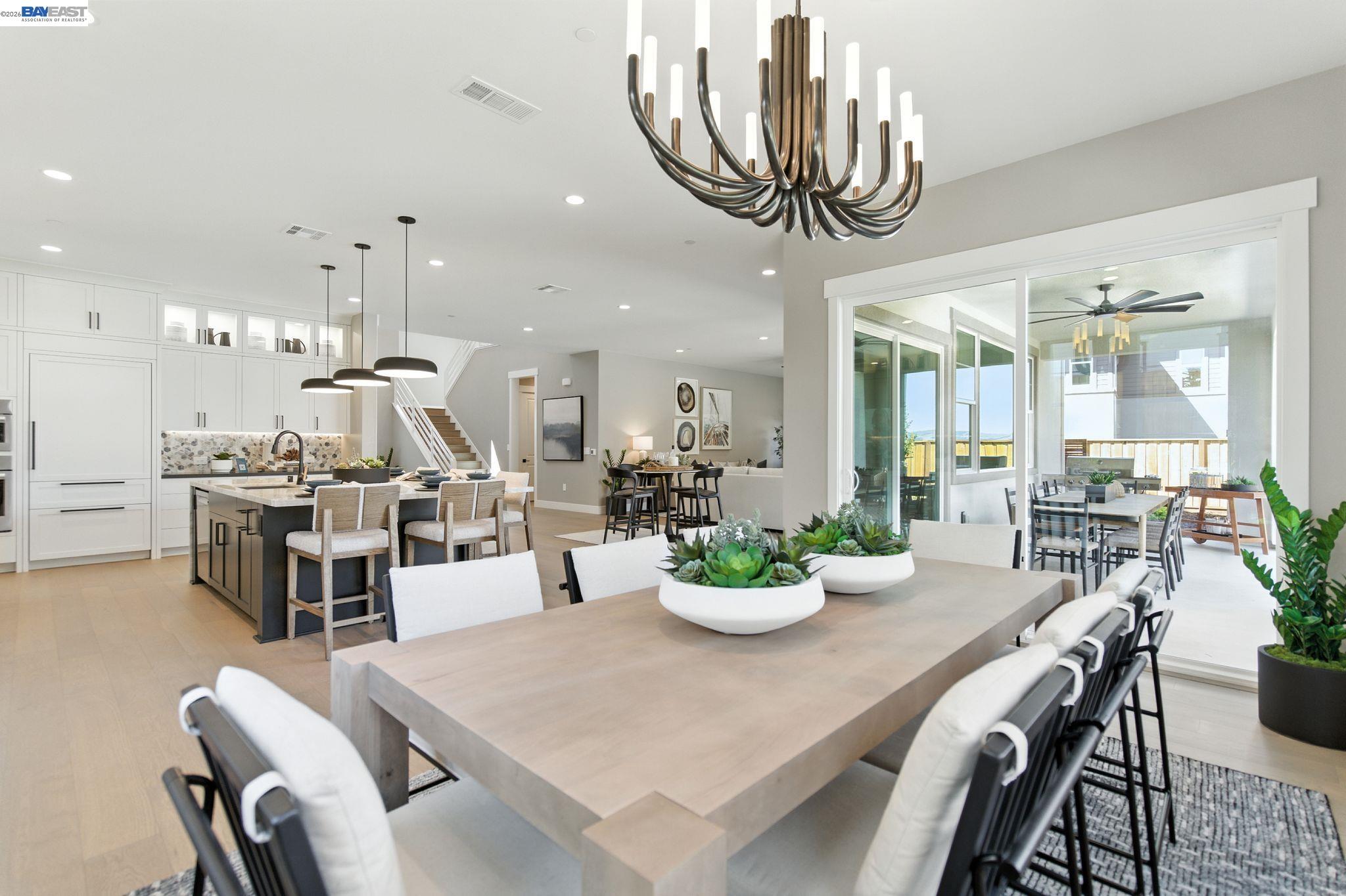 Detail Gallery Image 23 of 60 For 1652 Savannah Court, Dublin,  CA 94568 - 5 Beds | 5/1 Baths