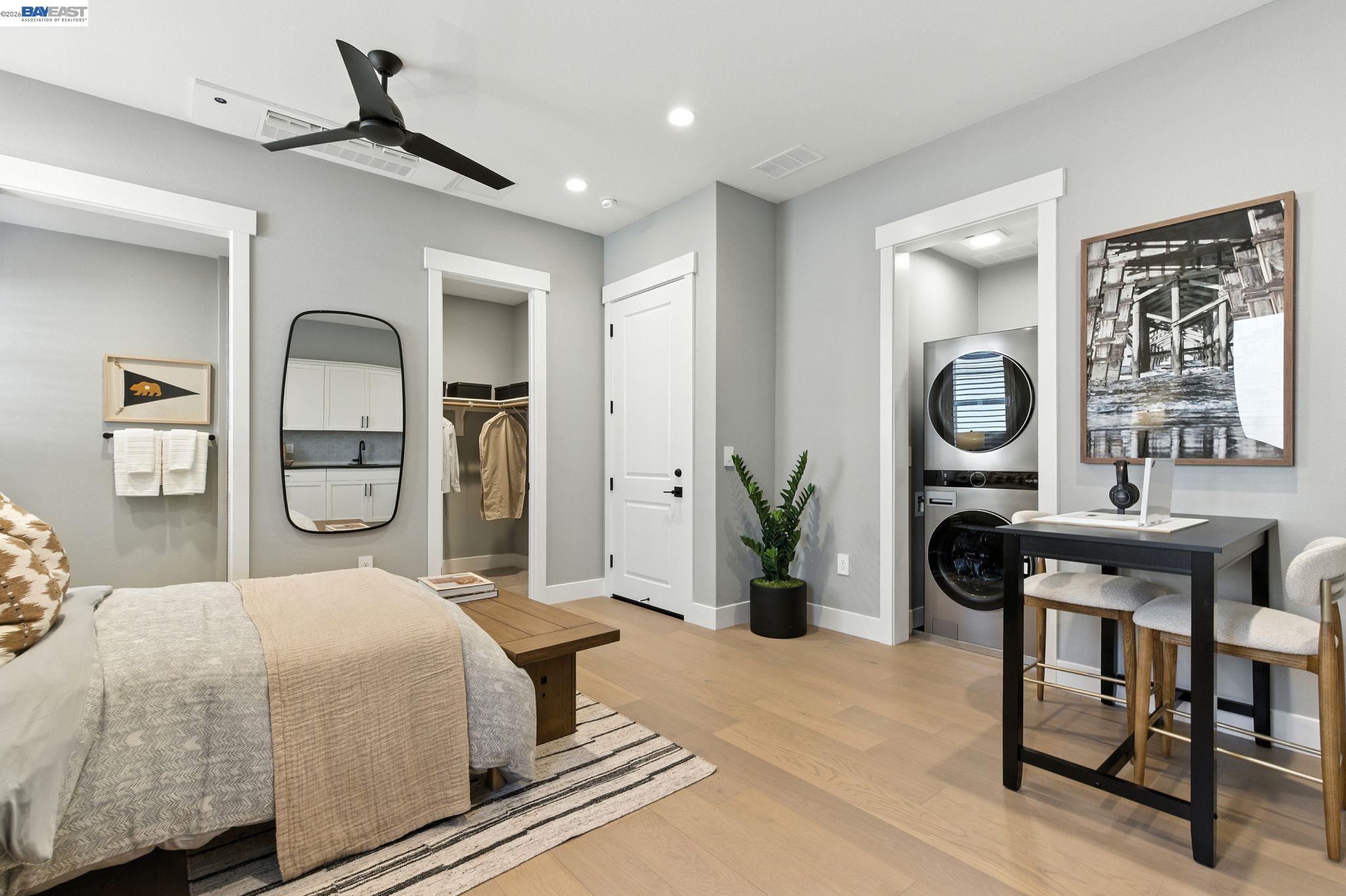 Detail Gallery Image 9 of 60 For 1652 Savannah Court, Dublin,  CA 94568 - 5 Beds | 5/1 Baths