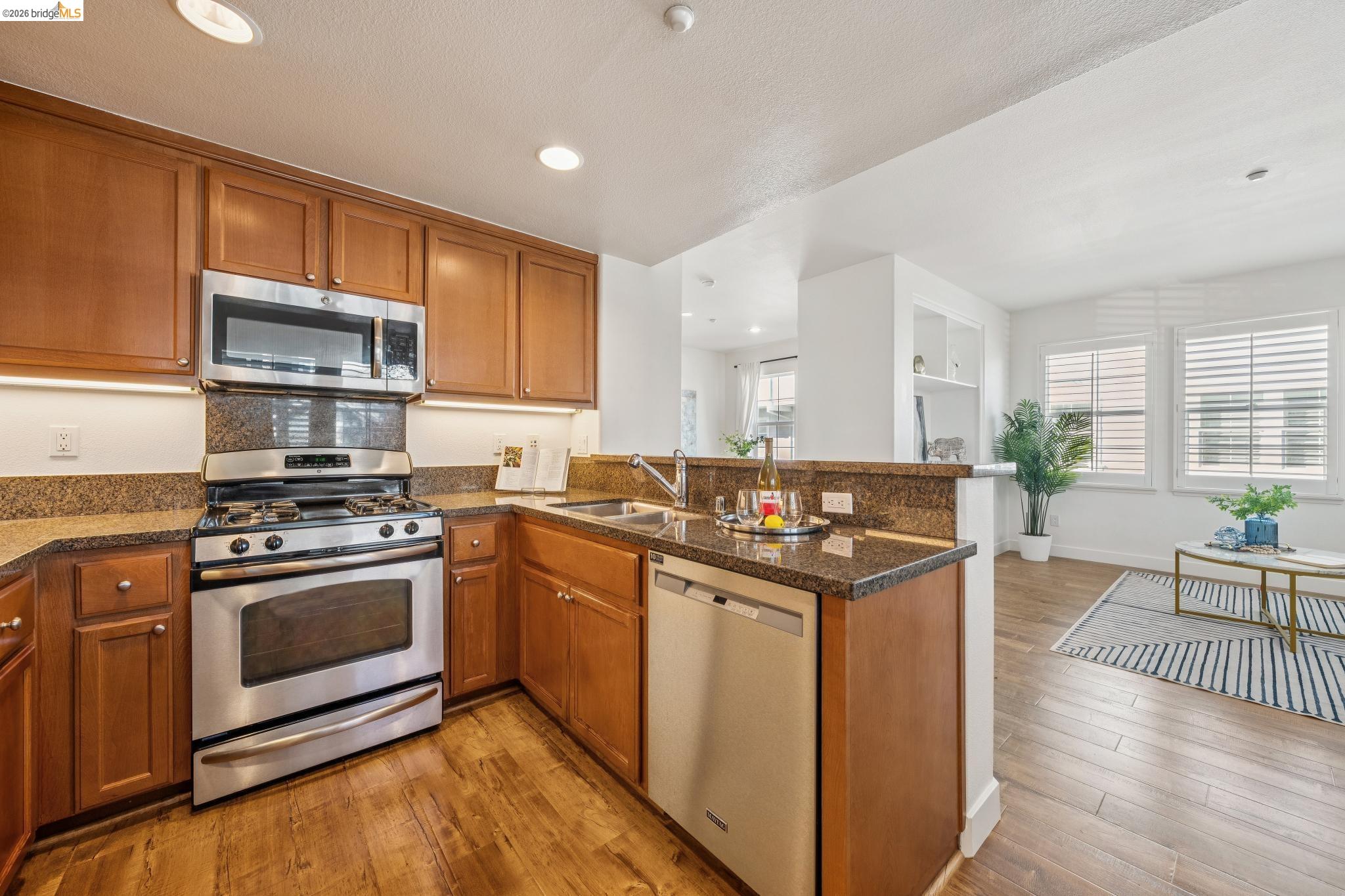 Photo #16: 41126100 Listing: Photo #16