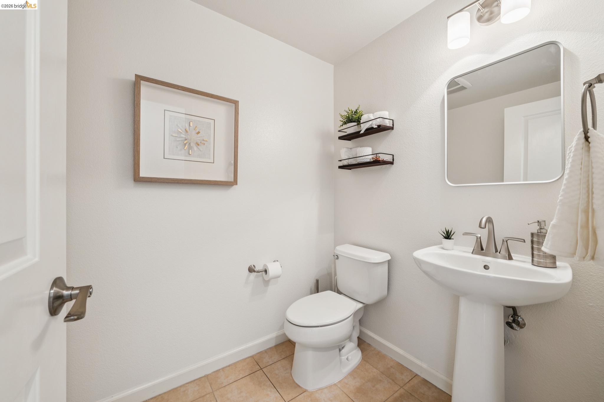 Photo #23: 41126100 Listing: Photo #23