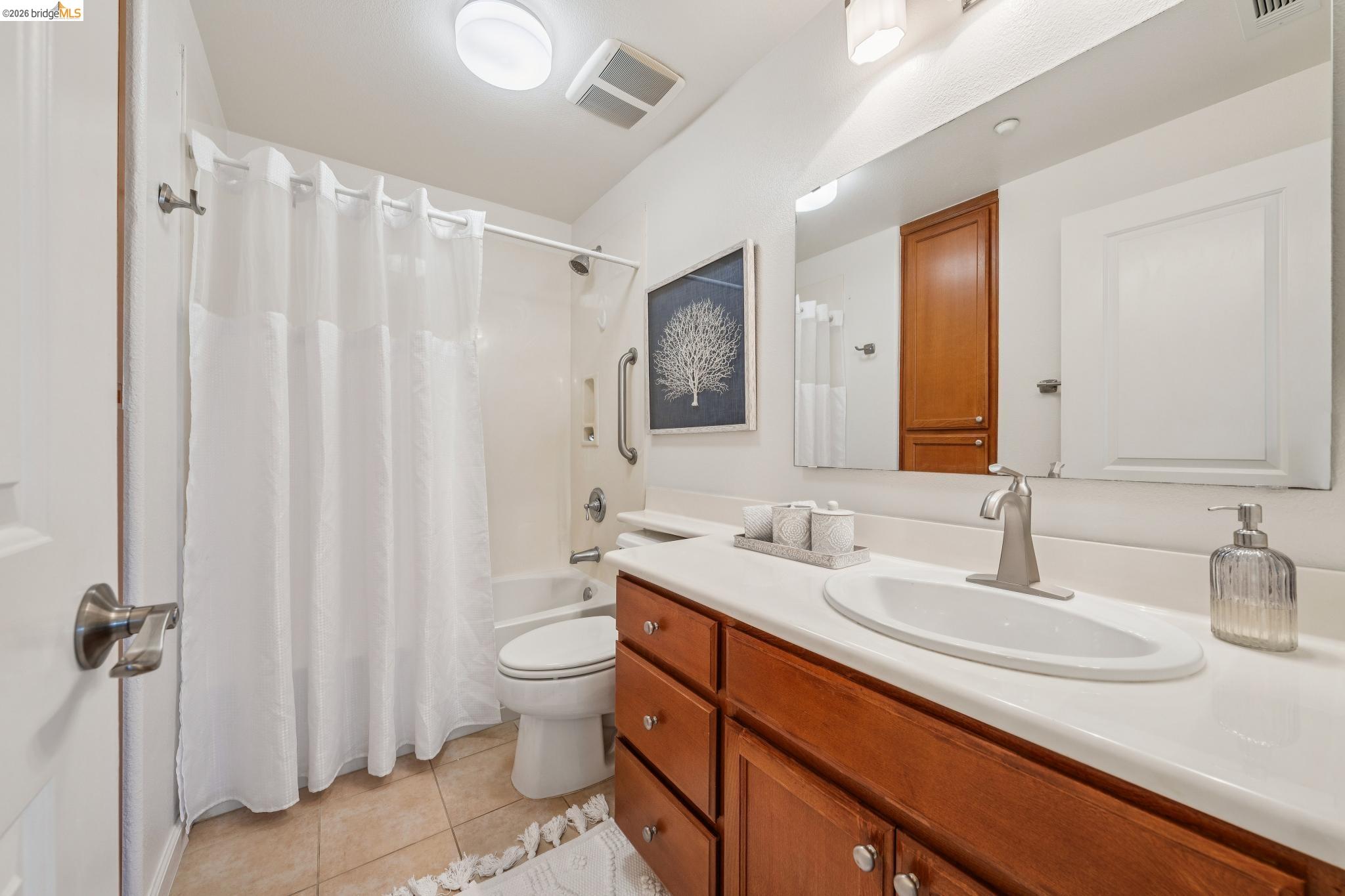 Photo #37: 41126100 Listing: Photo #37