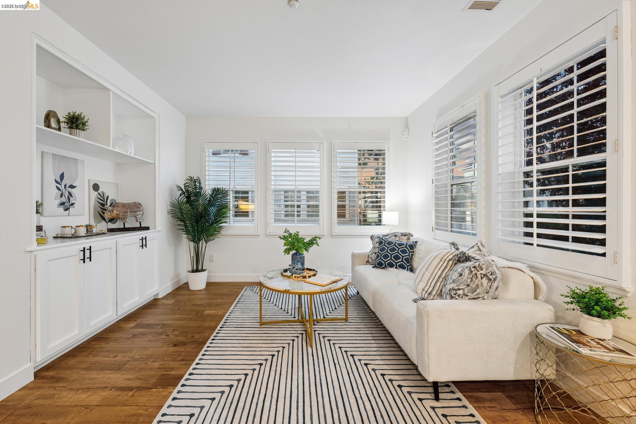 Photo #5: 41126100 Listing: Photo #5