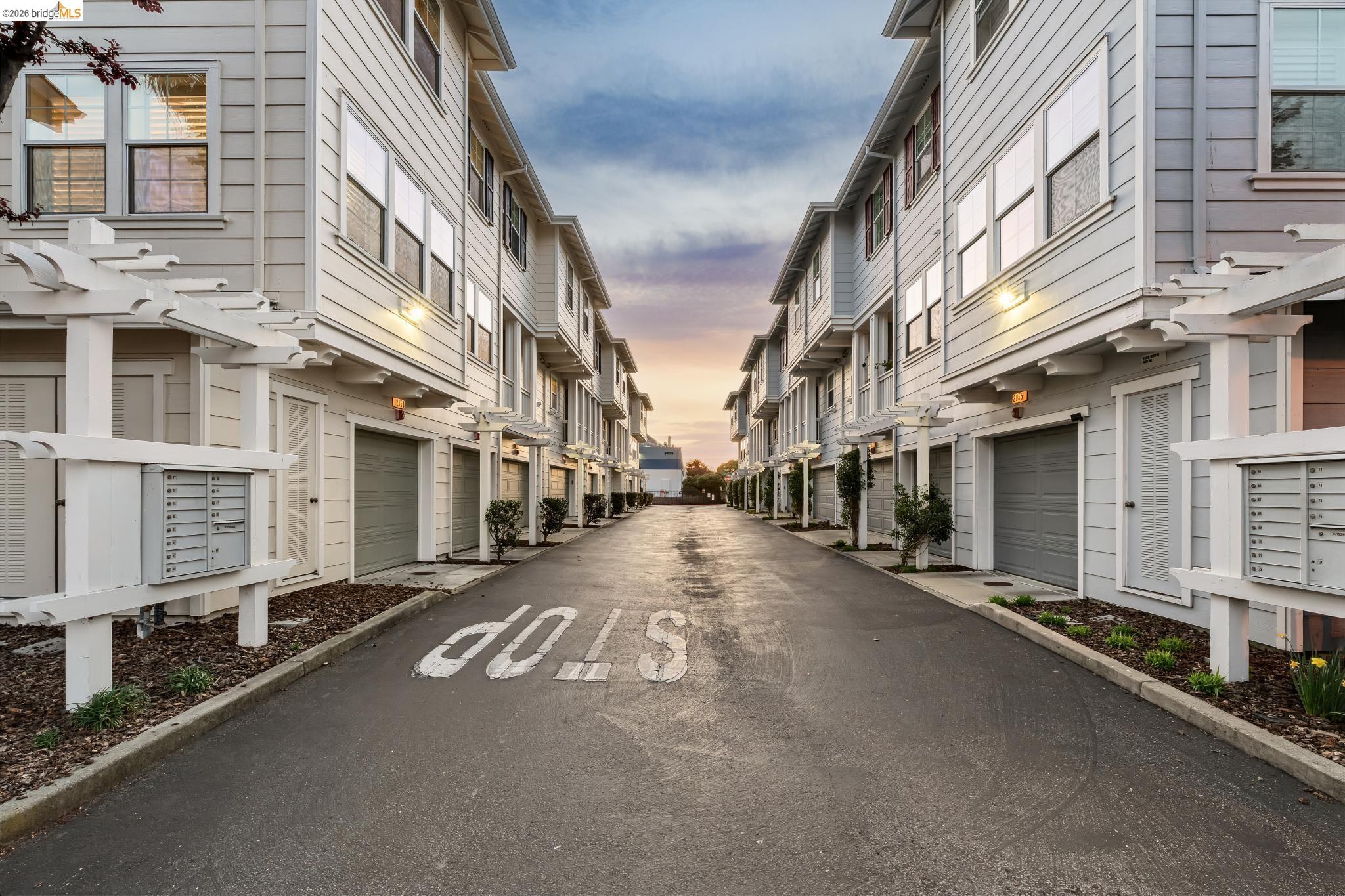 Photo #43: 41126100 Listing: Photo #43